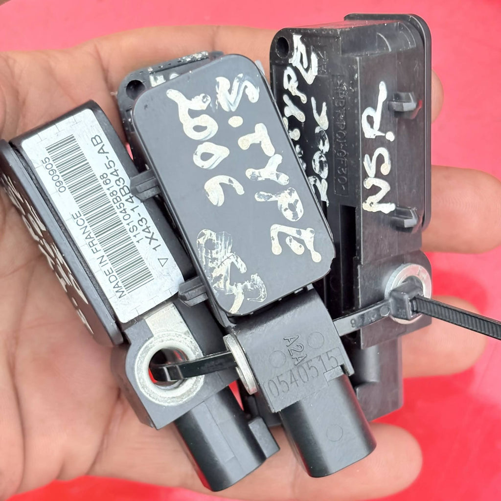 JAGUAR X TYPE X409 01-10 CRASH SENSOR 1X4314B345AB 2006 Seat 4