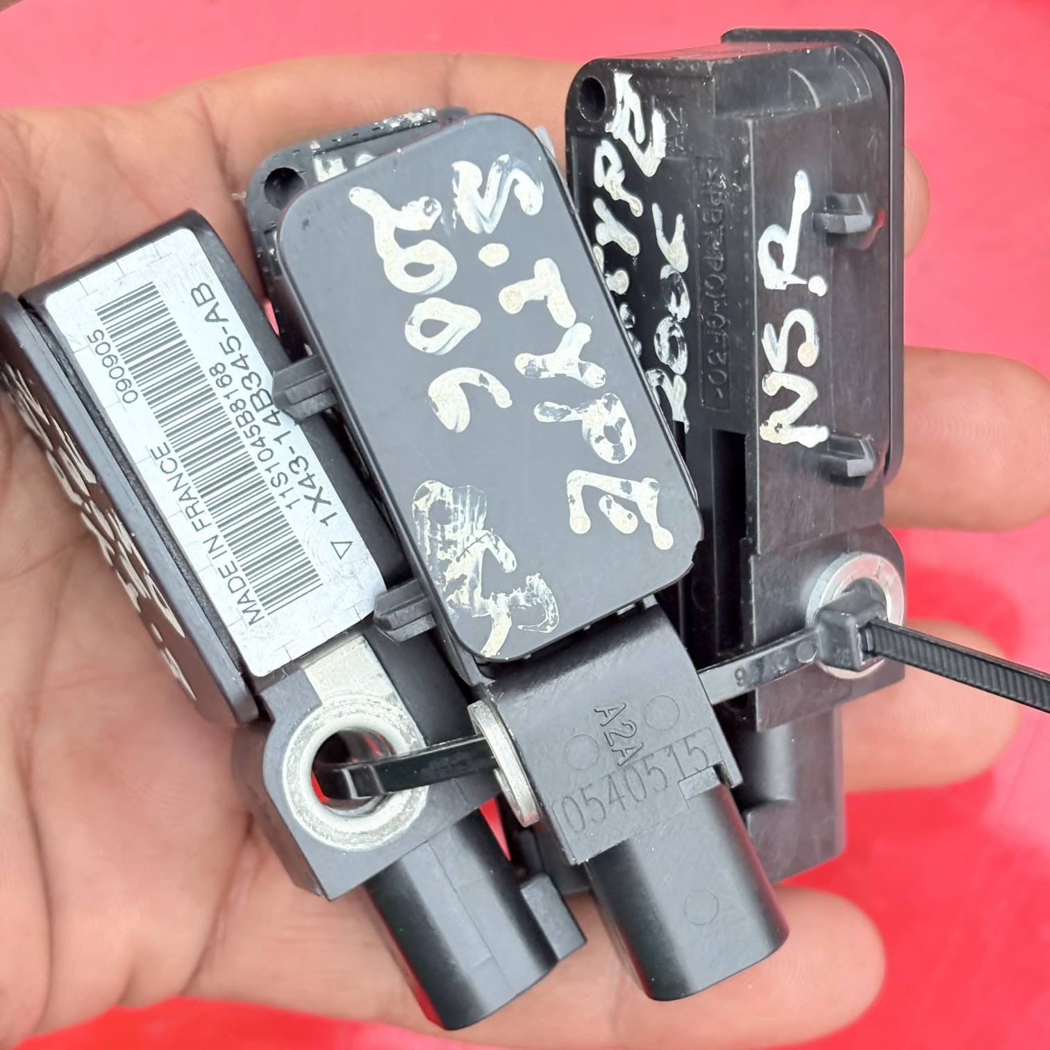 JAGUAR X TYPE X409 01-10 CRASH SENSOR 1X4314B345AB 2006 Seat 4