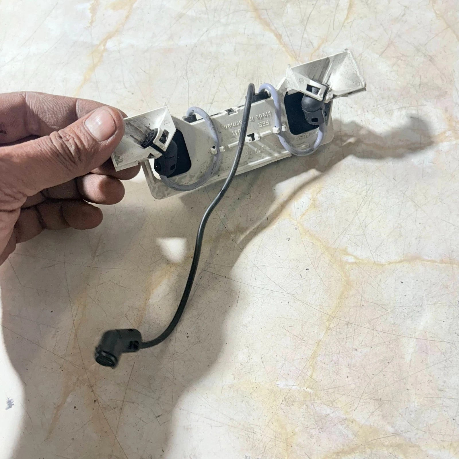Audi A4 A5 Roof Alarm Movement Sensor 8K0951177