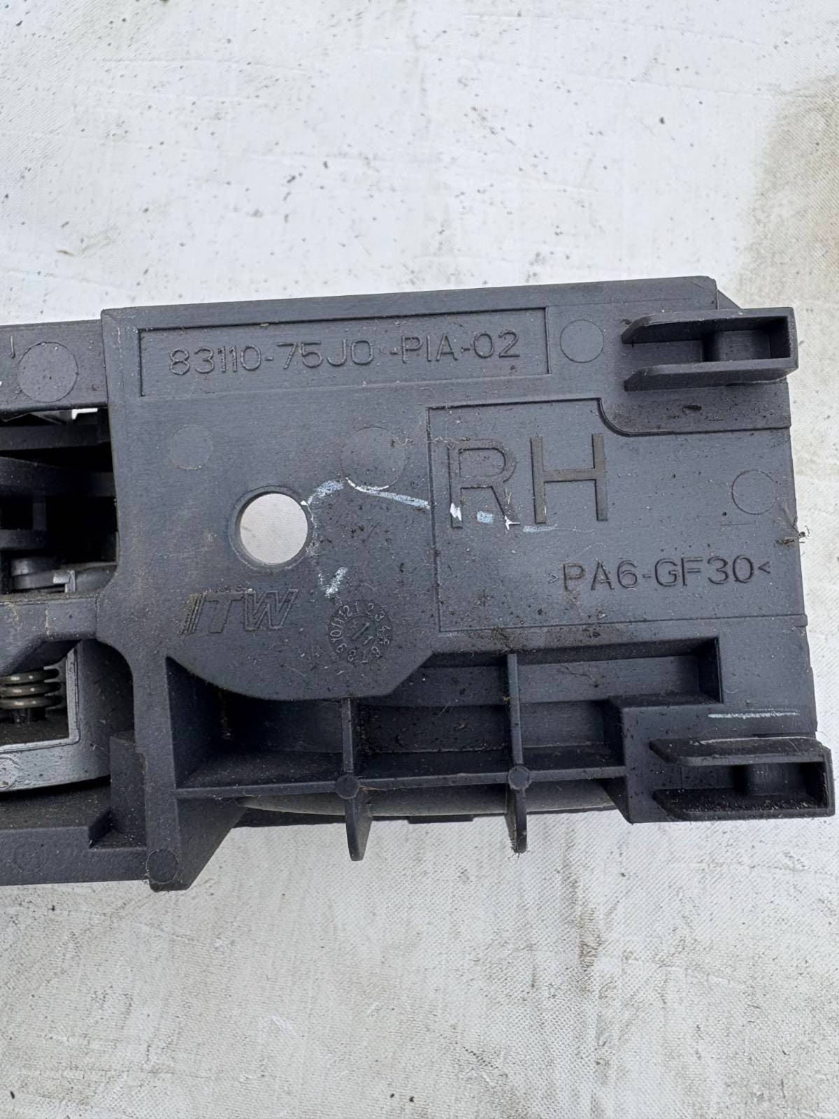 SUZUKI ALTO K10 8311075J0PIA02 DOOR REAR LOCK
