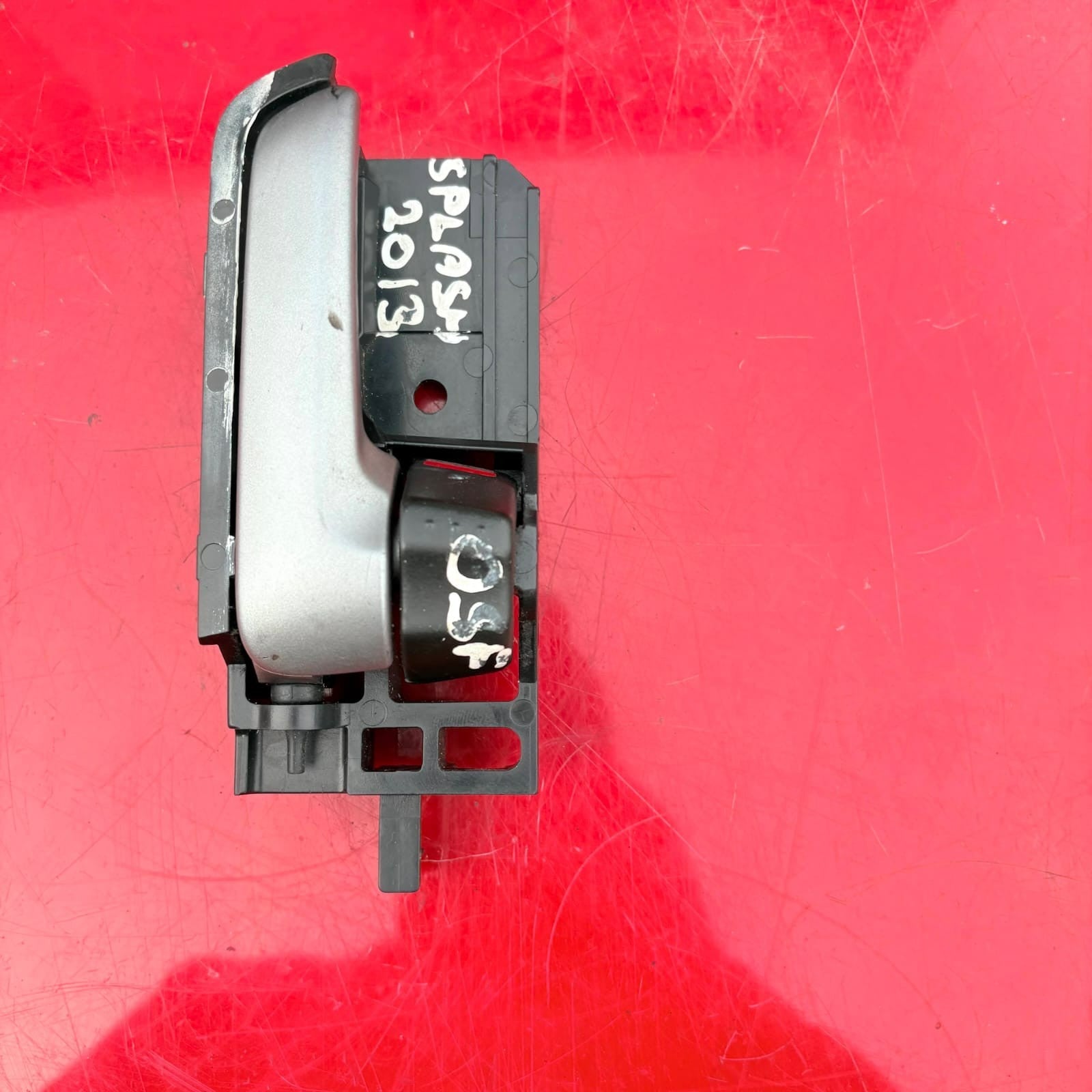 Suzuki Splash 08-14/SX4 06-14 RH Driver Interior Door Handle 83110-62J30-BWL