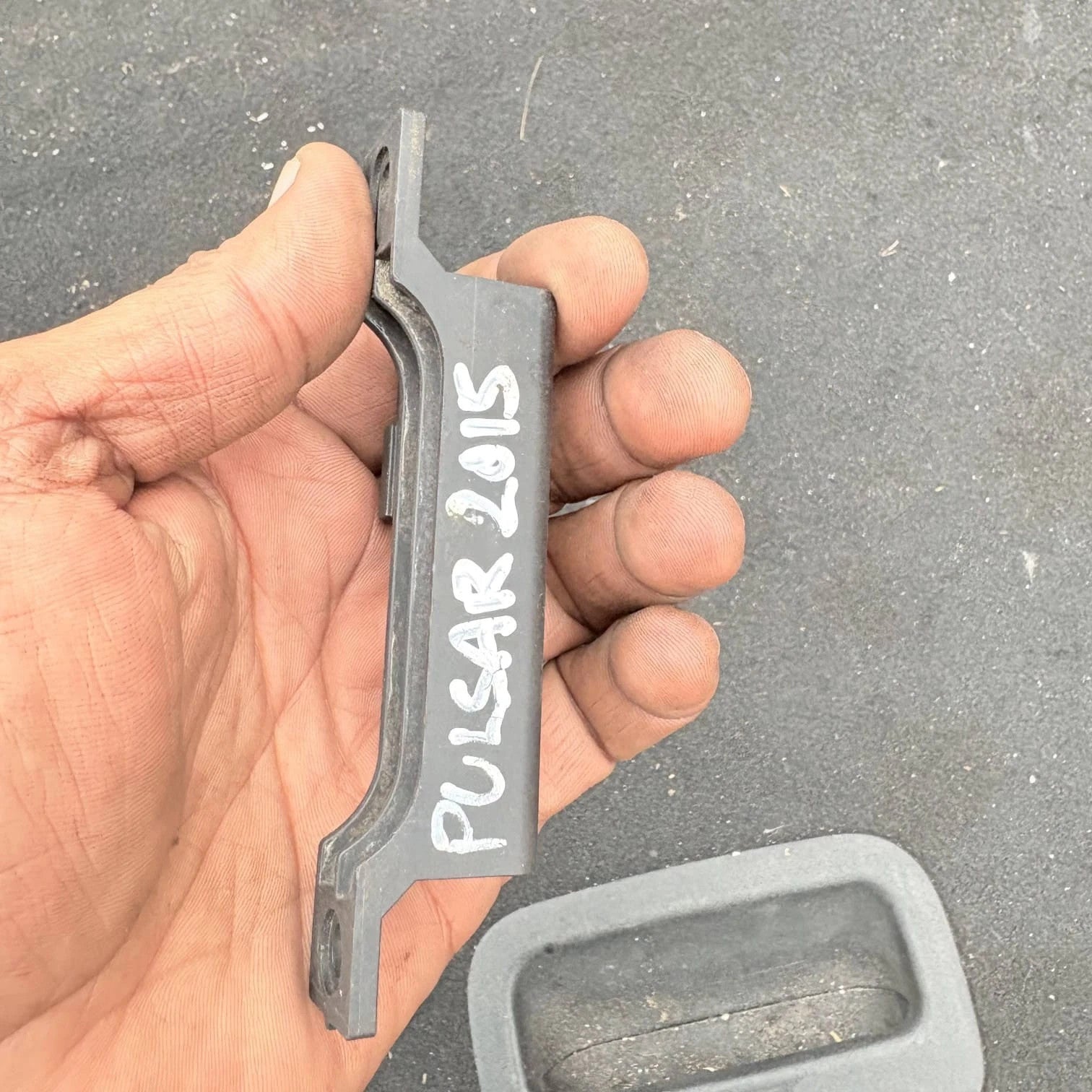 Nissan Pulsar C13 Smart Key Keyless Antenna Amp Module 285E5JK60A 5WK48775