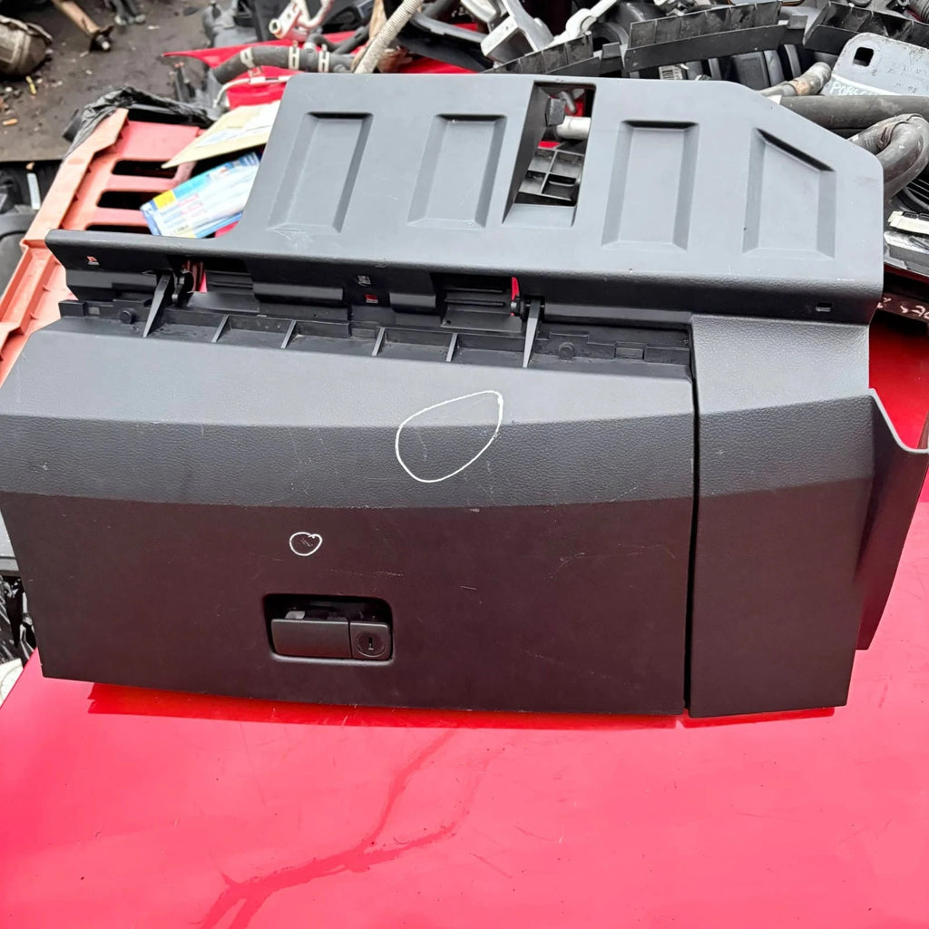 Nissan Murano Z50 2003-2008 Front Passenger Glove Box Storage Compartment