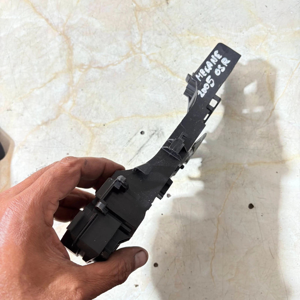 Renault Megane, II 2002-2008 Door Handle Bracket Exterior - REAR RIGHT