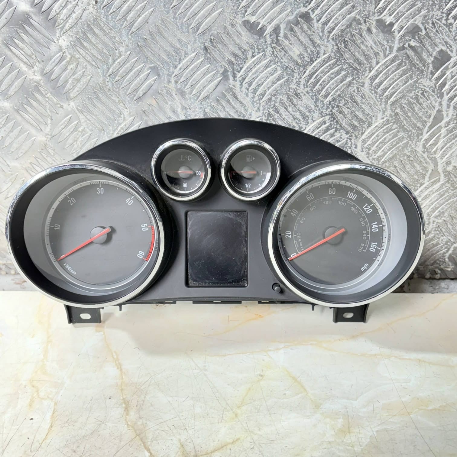 3659039260 INSTRUMENT PANEL/ABDZ/SWA7F1/2119578 FOR OPEL INSIGNIA A G09-2010