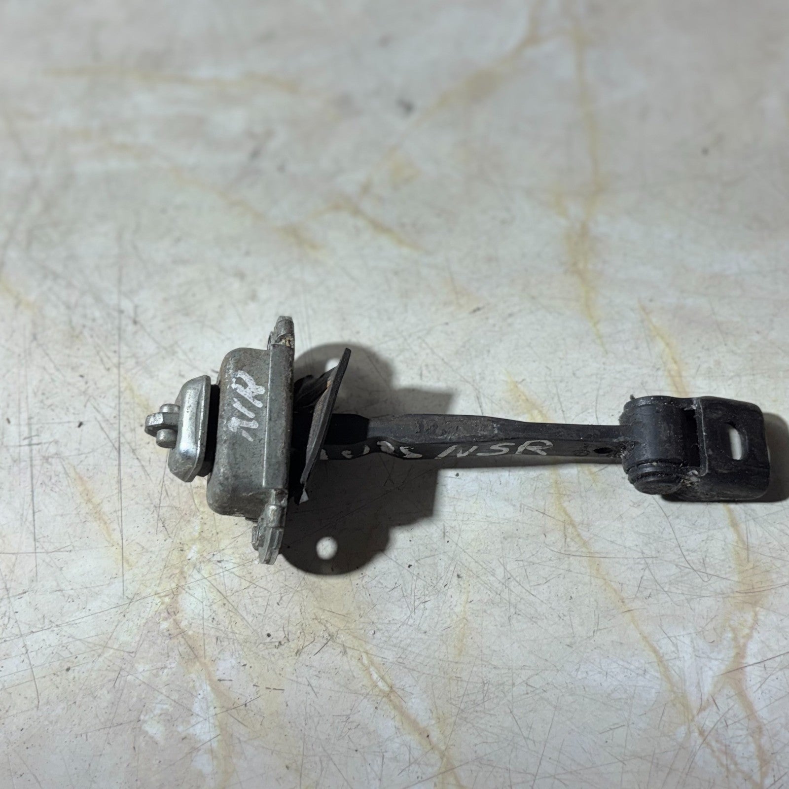 Skoda Octavia VRS 2004-2008 Rear Left Door Check Strap