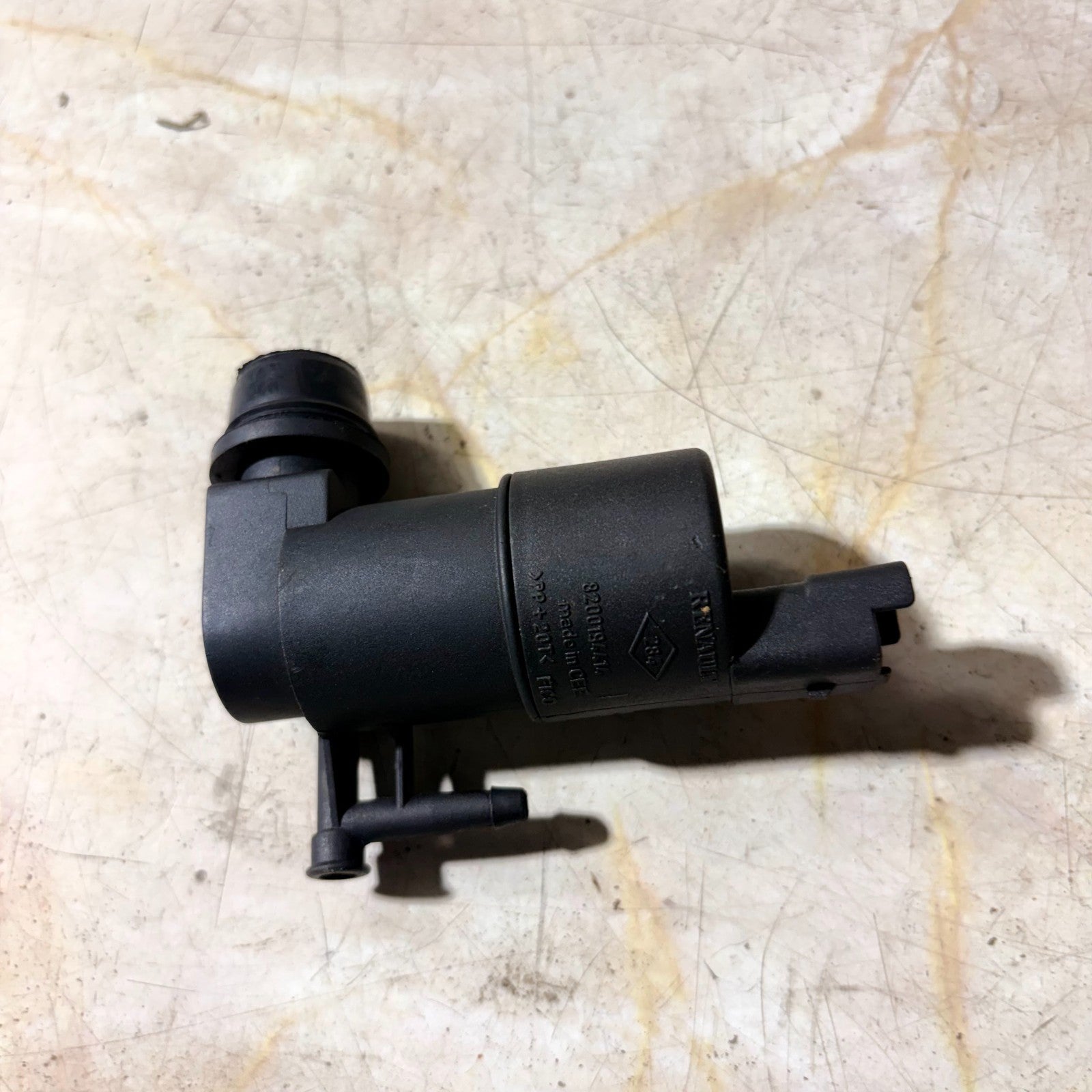 Windscreen Washer Dual Pump For Dacia Duster Renault Captur Clio Megane Zoe
