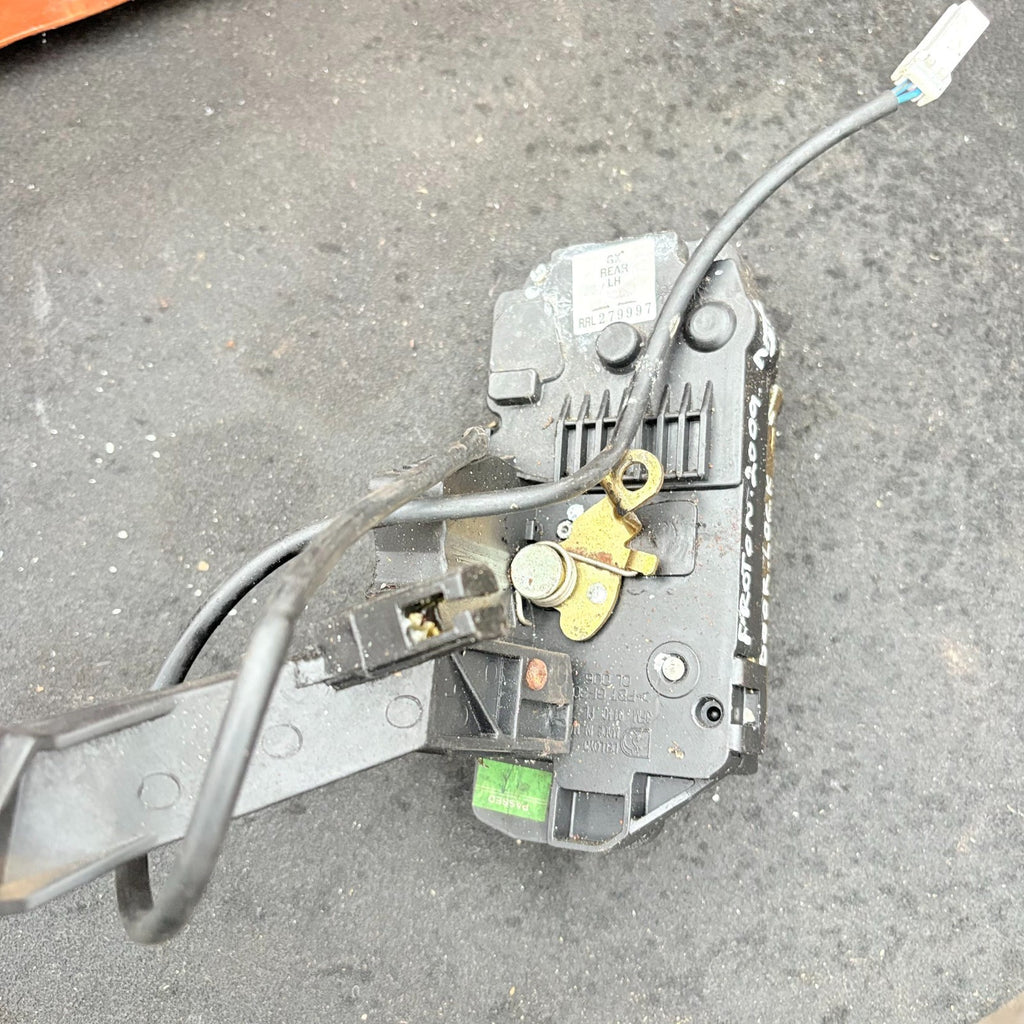 PROTON GEN 2 2009 NEARSIDE PASSENGER REAR LEFT SIDE DOOR LOCK CATCH MECHANISM