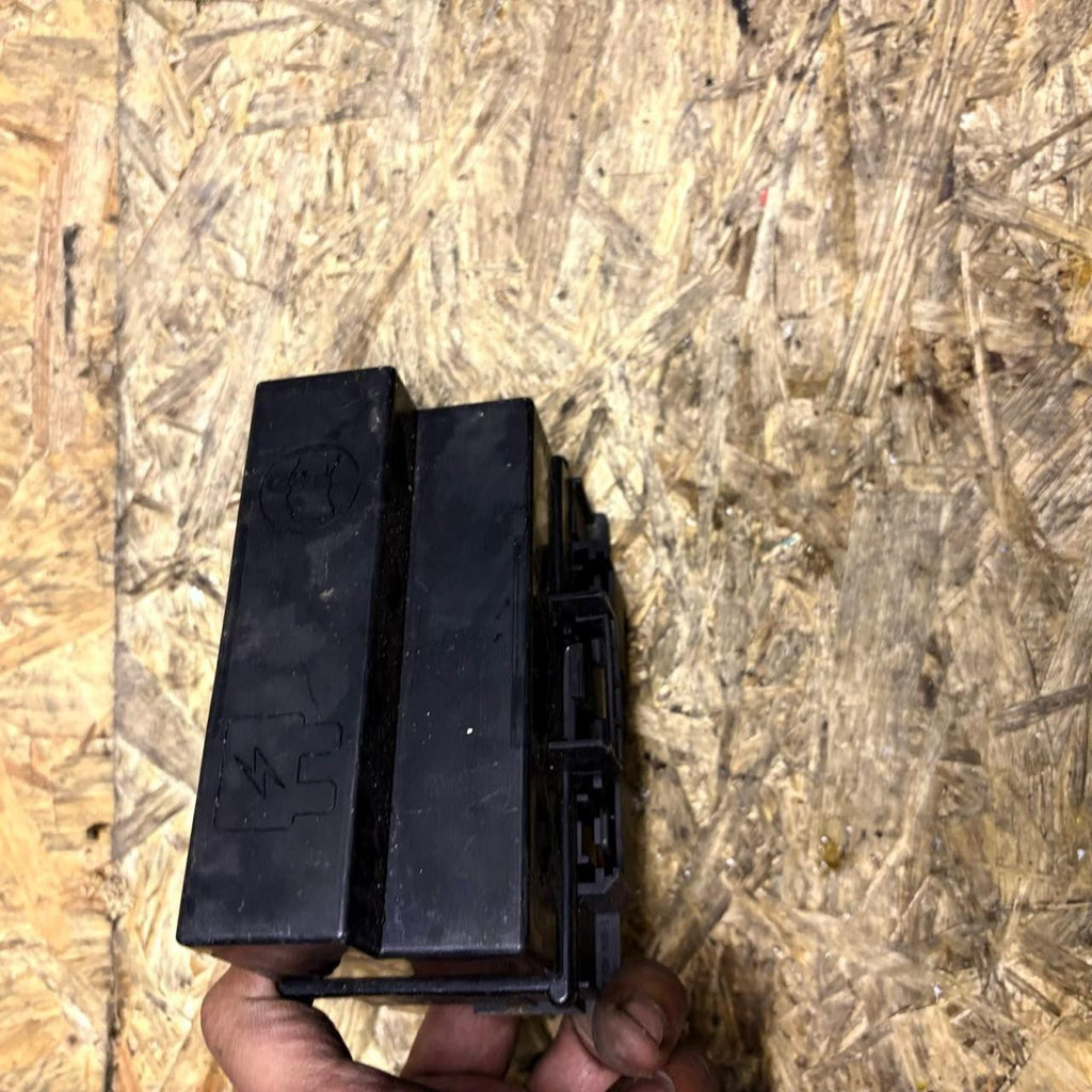 2CIT14N003AA Ford Transit MK6 2000-2006 Front Left Under Dash Fuse Relay Box