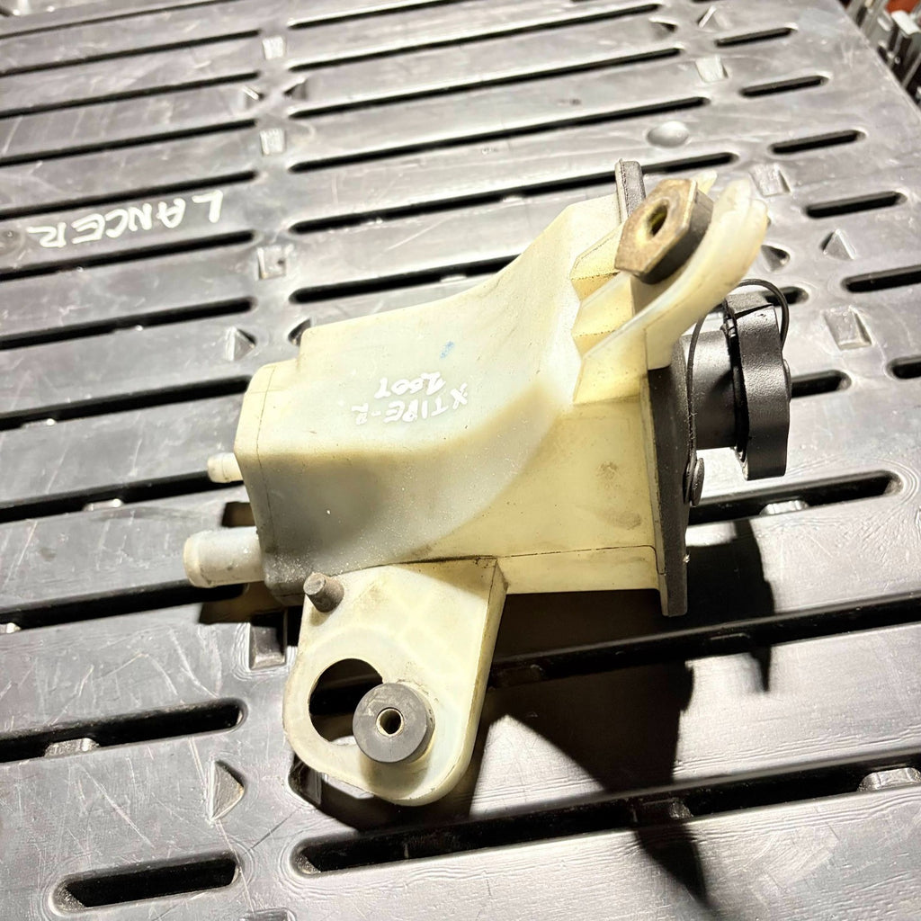 JAGUAR X TYPE 2001-2009 POWER STEERING FLUID RESERVOIR BOTTLE XW43-3R700-AC