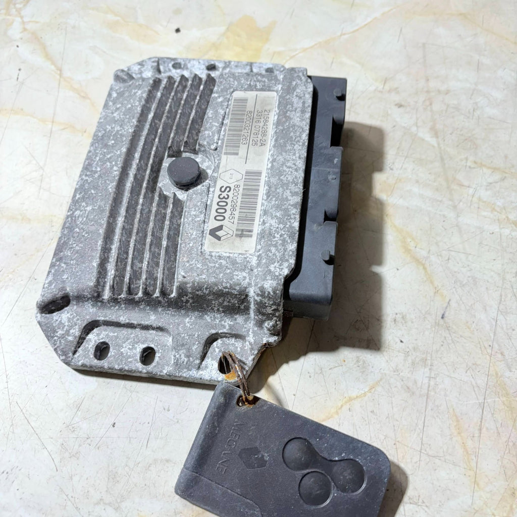 2008 RENAULT MEGANE ENGINE CONTROL UNIT MODULE 21584288-2A