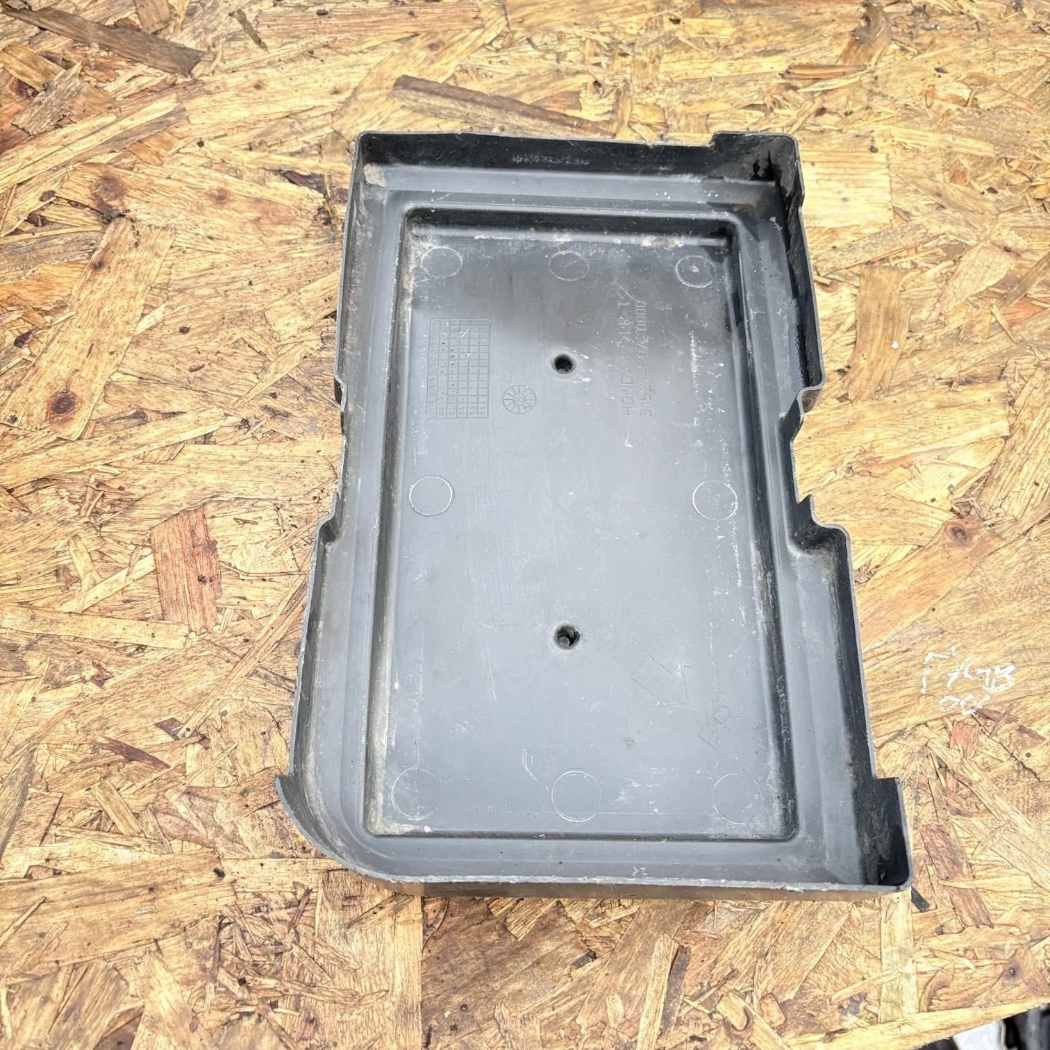 HONDA CRV 2004 BATTERY UNDER TRAY 31521-S9A-0000