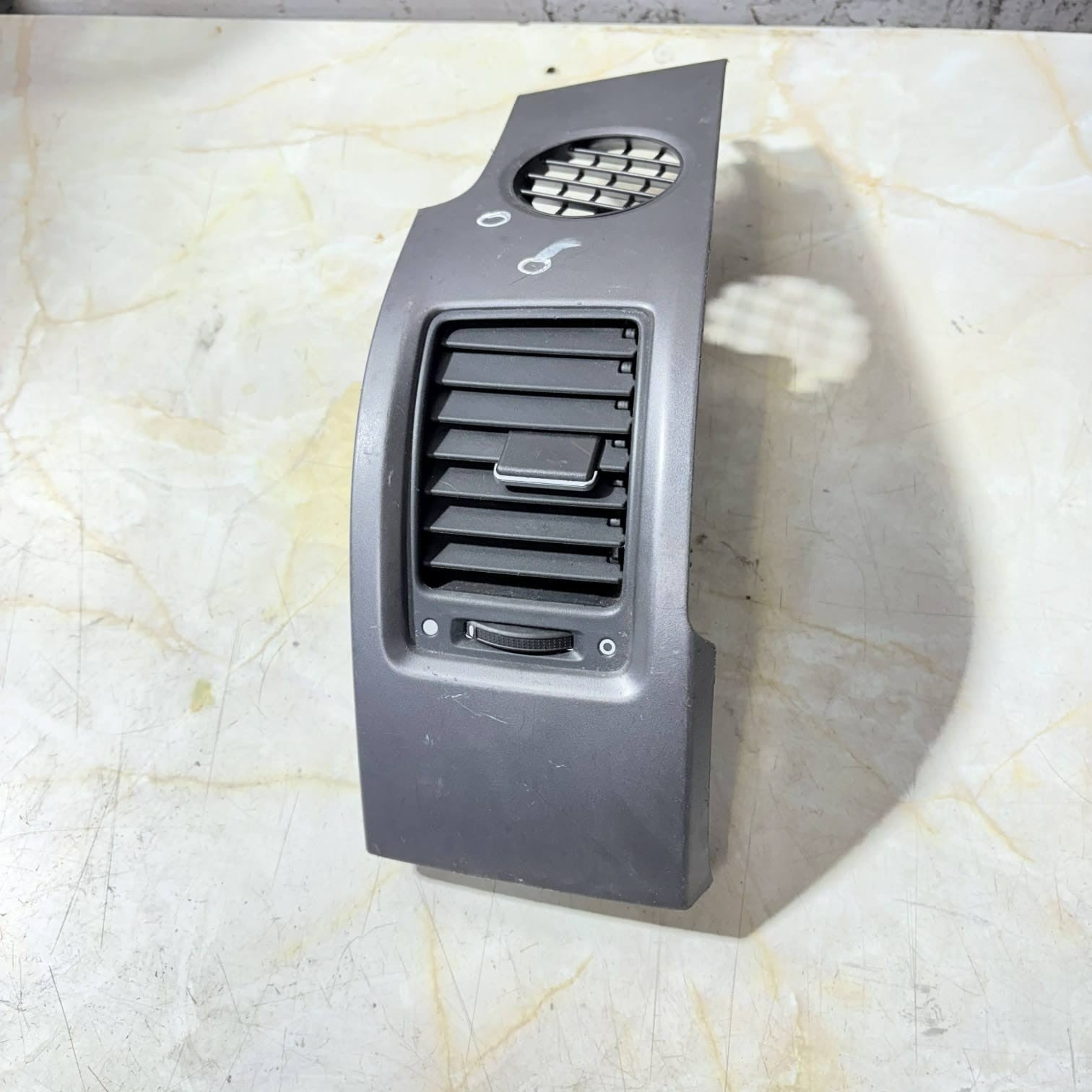 HONDA CR-V MK3 Air Vent Passenger Front 77620-SWA-2004-(NSF)