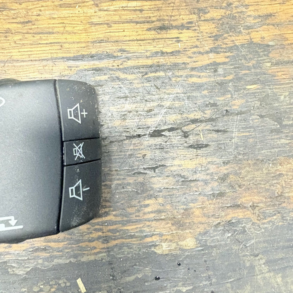 Leva di controllo audio Renault Megane II, 8200103769