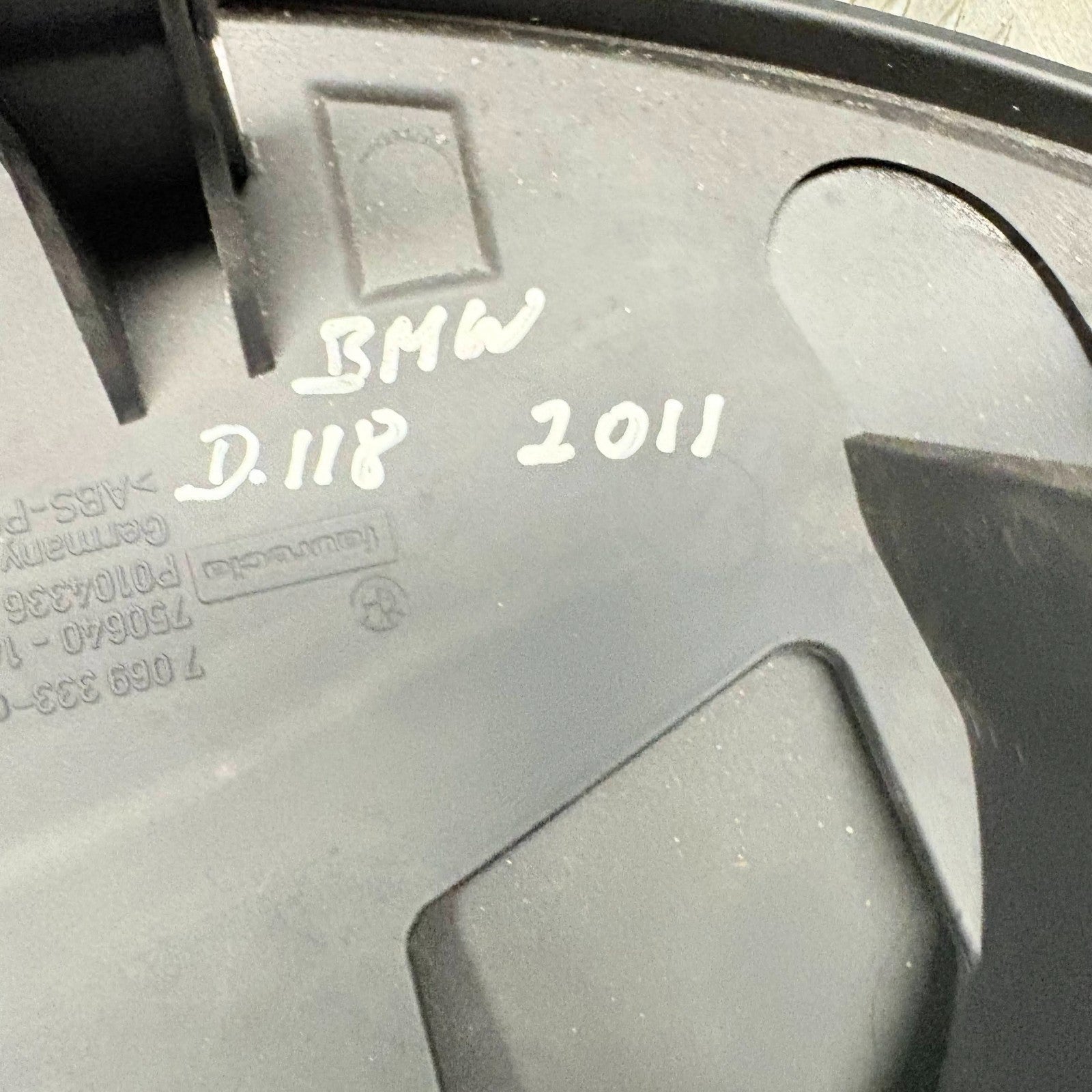 BMW 1 Series E87 RHD 08/2004-02/2007 Instrument Cluster Cover Dash Trim 7069333