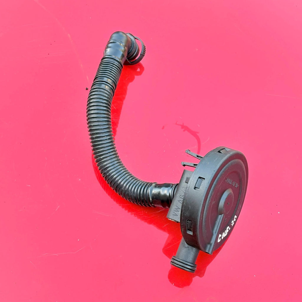 VW Golf GTI Scirocco Audi TT 2.0T PCV Breather Valve Hose 06F129101R 2004-2018