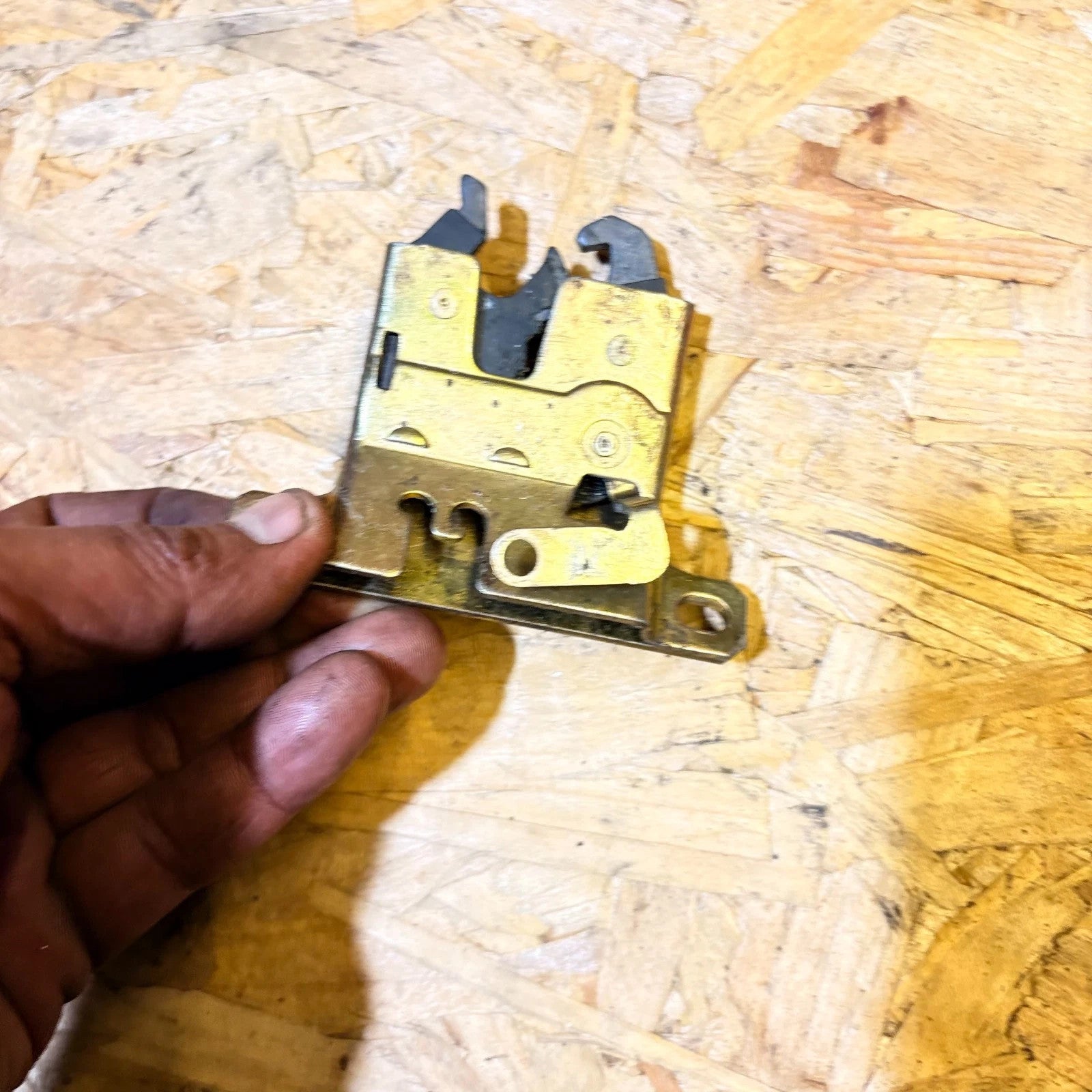 BMW 3 E30 Front Left Door Lock
