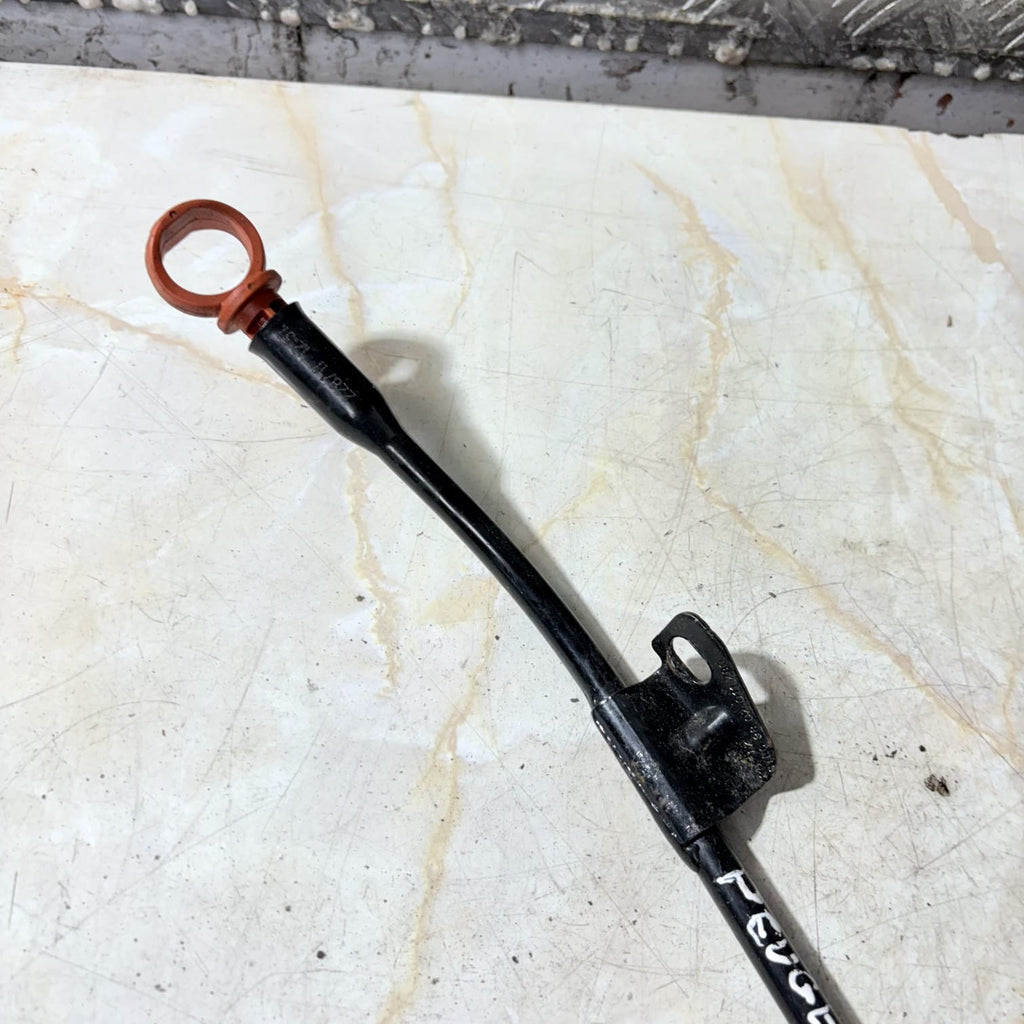 PEUGEOT 308 GT MK2 T9 5DR 2014-2021 2.0 BLUEHDI OIL DIPSTICK GUIDE TUBE