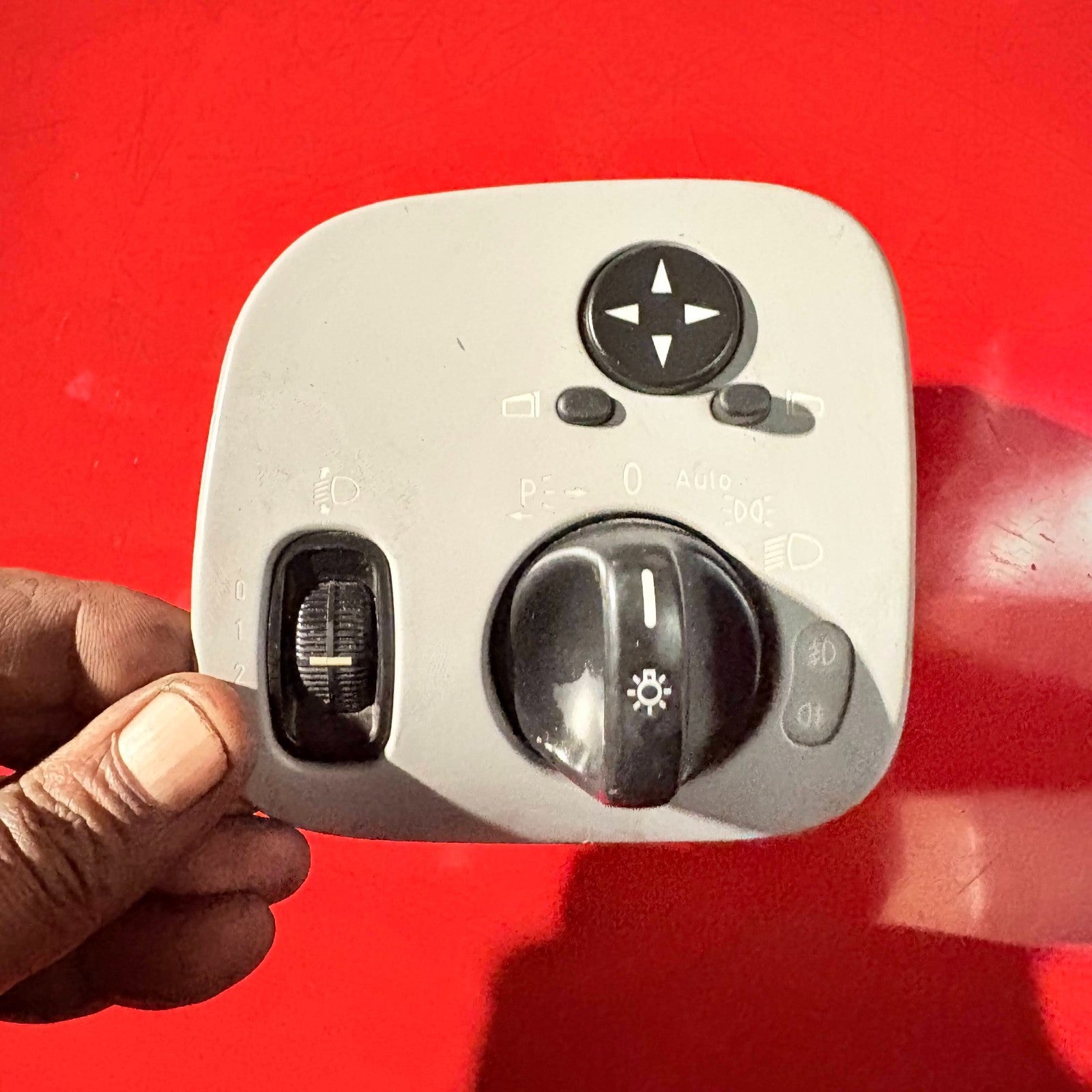 Mercedes c-class Headlight Adjuster switch A2035451404 (2001-2003)