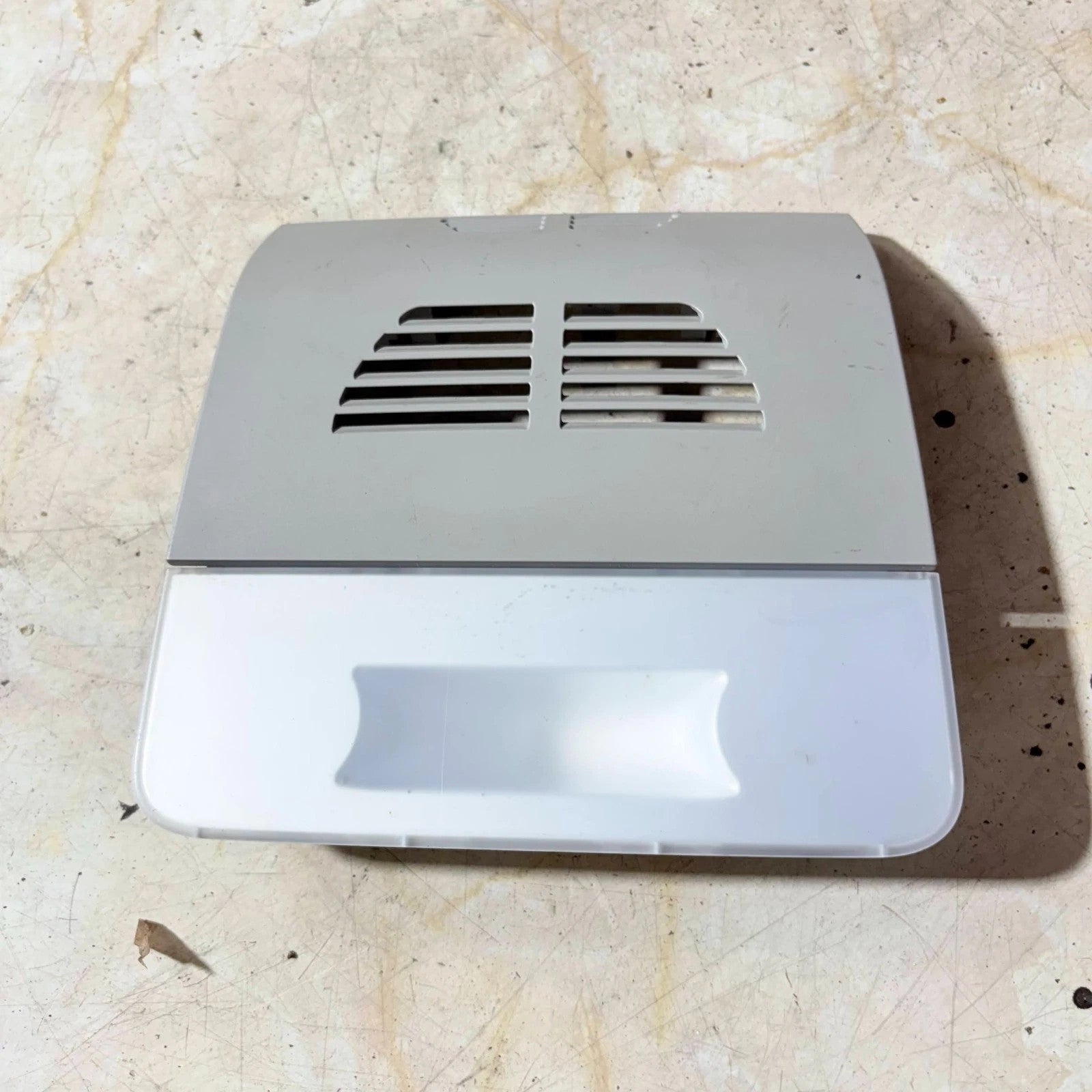 2010 BMW 318 REAR INTERIOR ROOF READING LIGHT