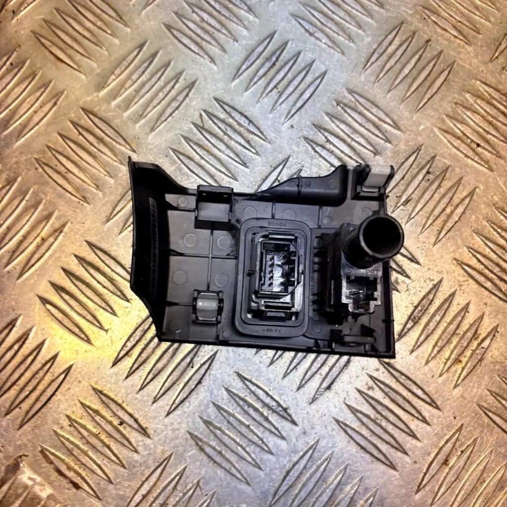 HONDA CR-V PARKING SENSOR SWITCH 2006 TO 2009 77315-SWA-E010-M1