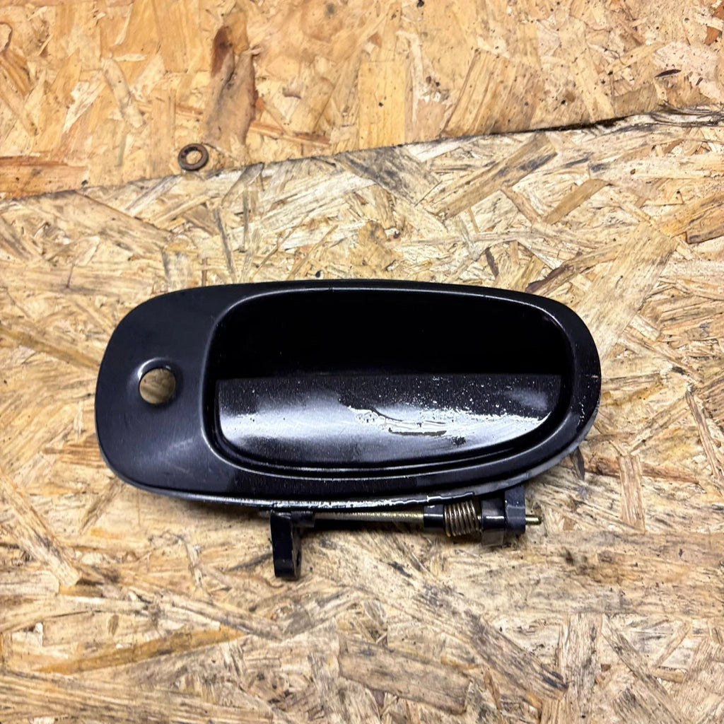 Proton Savvy 5 Door Front Left Exterior Door Handle Passenger Side 2005-2011