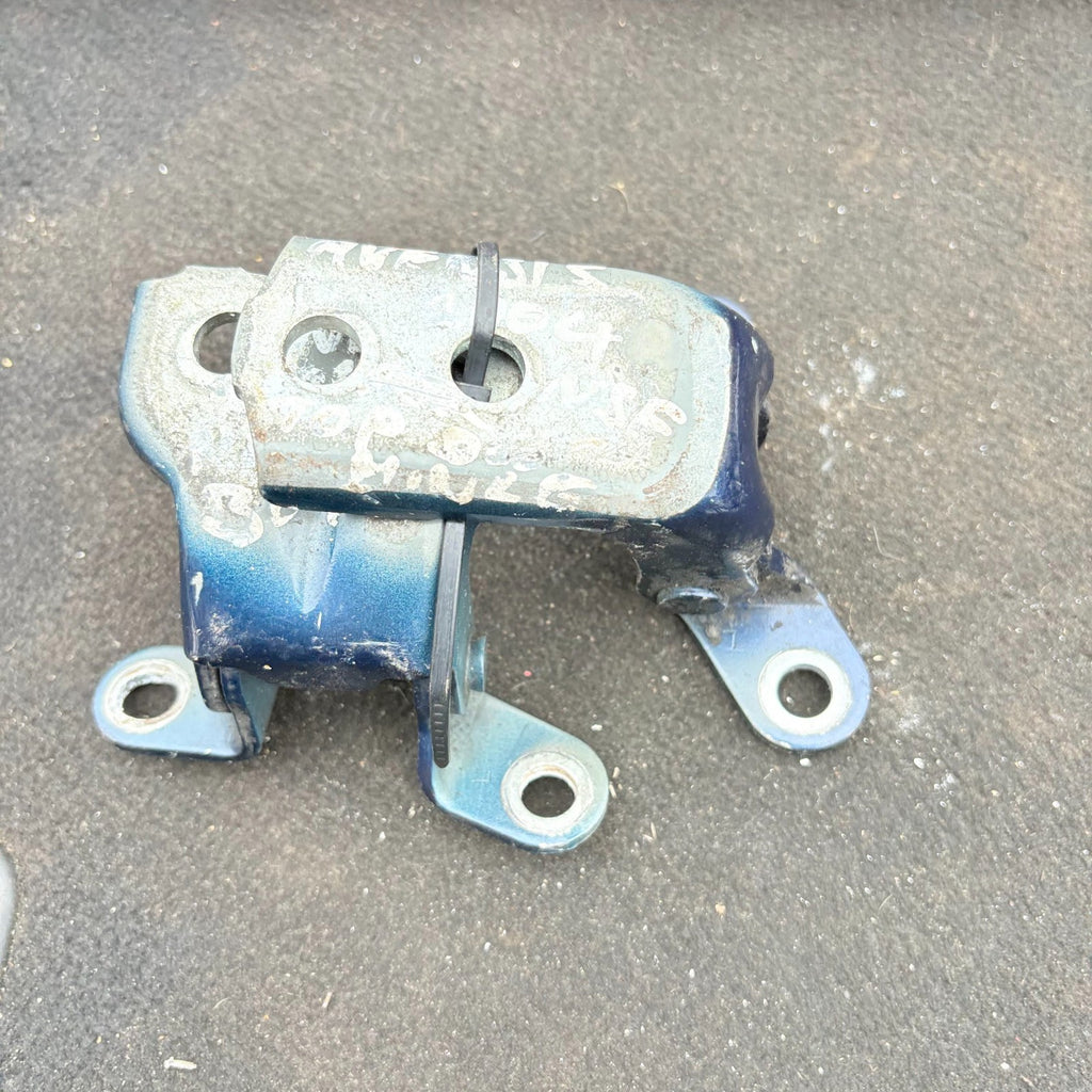 Toyota Avensis T25 2003-2008 Front Left Passenger Door Hinges Upper+Lower LH