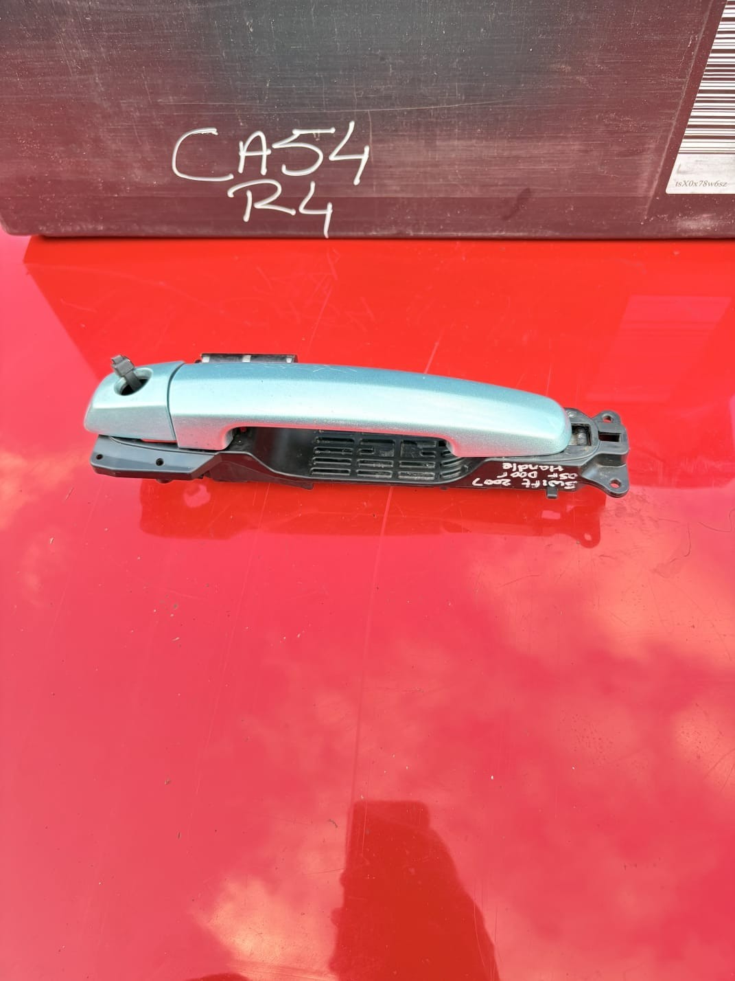 Vauxhall Corsa E Front right outer door handle PA6-GF30 plus door button 2007