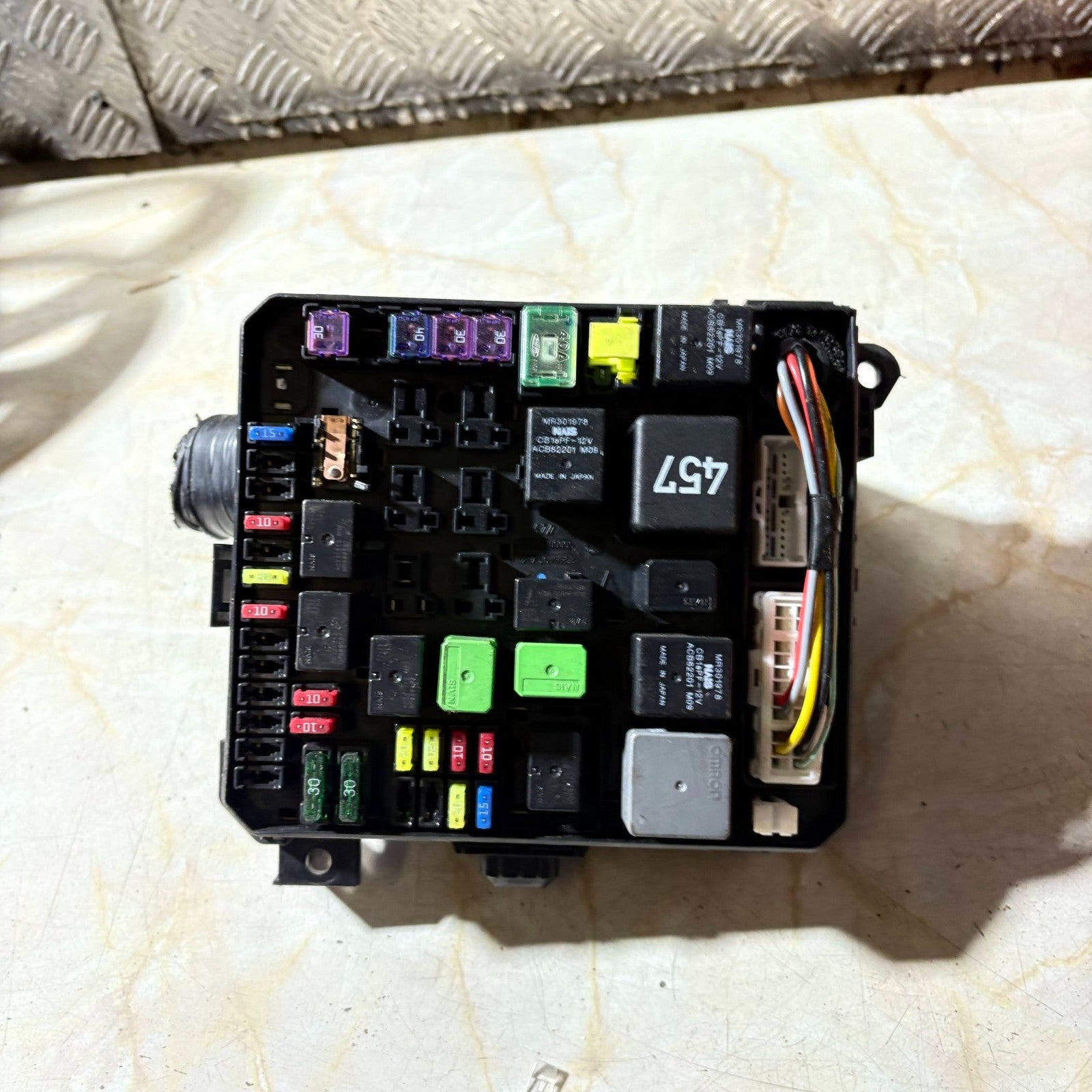 Mitsubishi ASX Engine Bay Fuse & Relay Box PR061-02000/8565A012 (2010-2011)