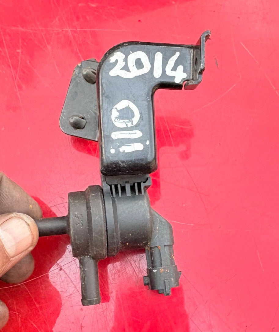 Hyundai i10 IA 1.0 G3LA Vacuum Valve Solenoid 29010-02100 2013-2019