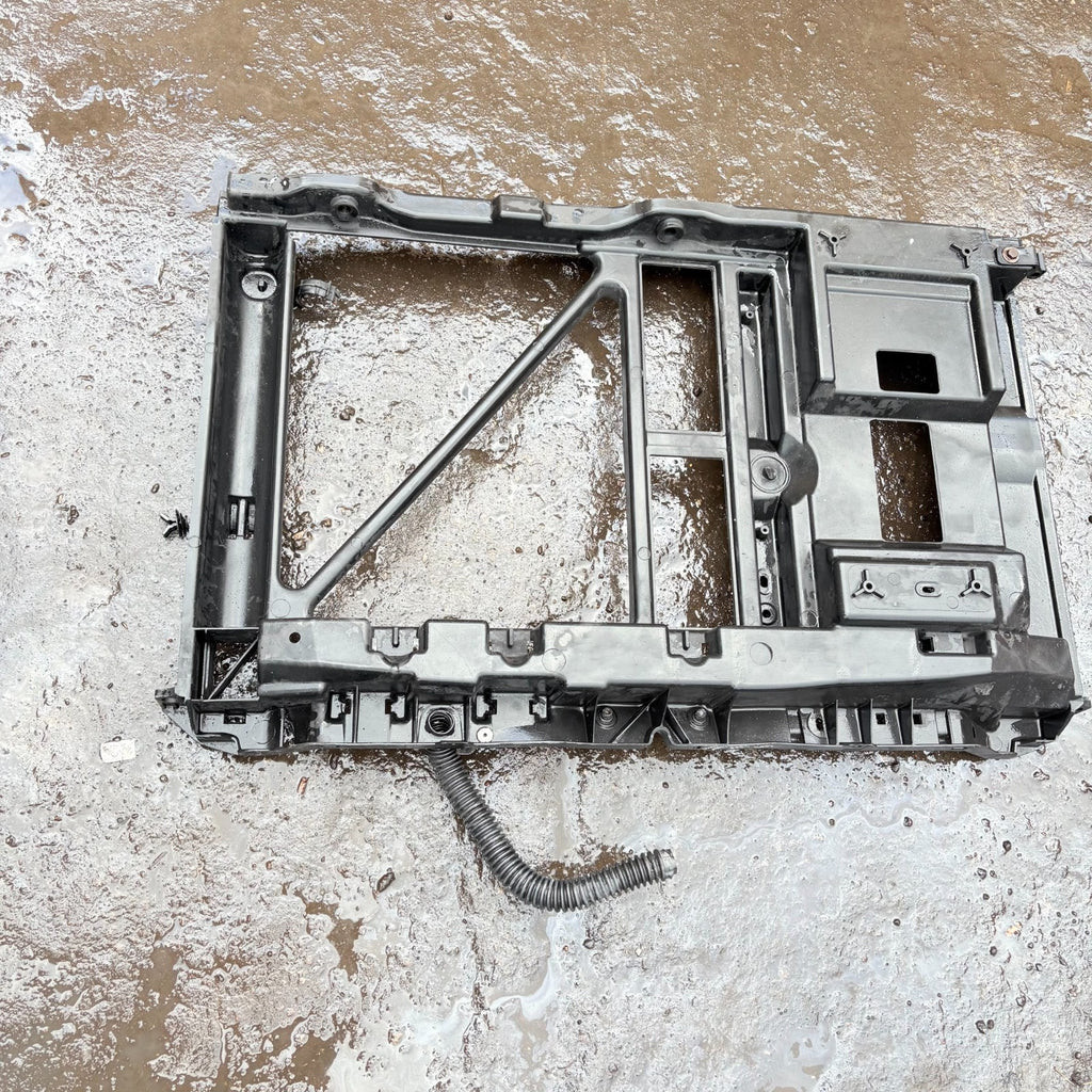 Peugeot 1007 2005 radiator support slam panel 1854680016