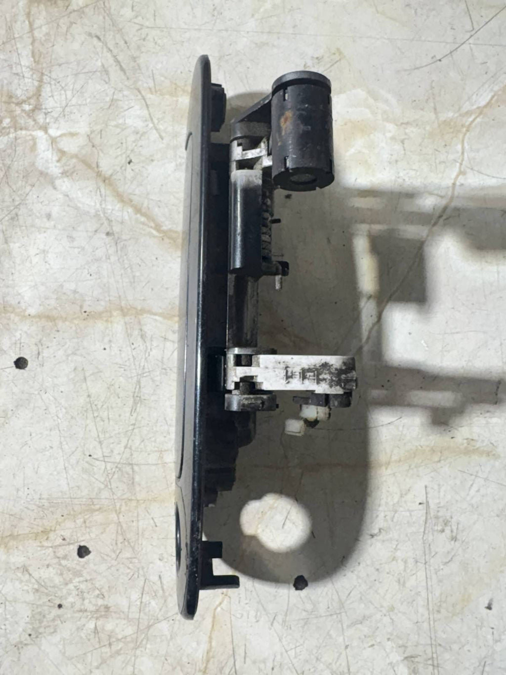 Toyota Yaris 99 NSF Left Front External Handle
