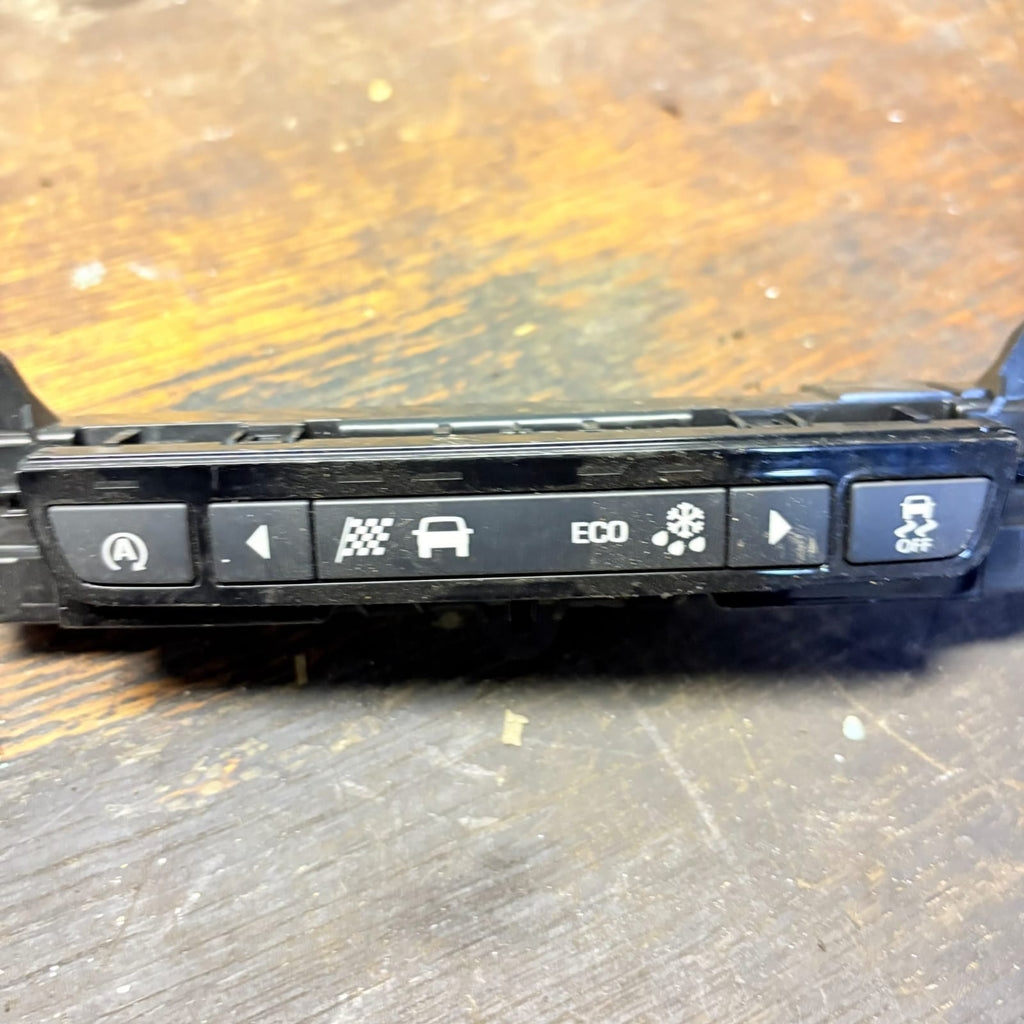 JAGUAR XE X760 DASHBOARD MULTIFUNCTION CONTROL SWITCH 2017 GX73-14B790-AL