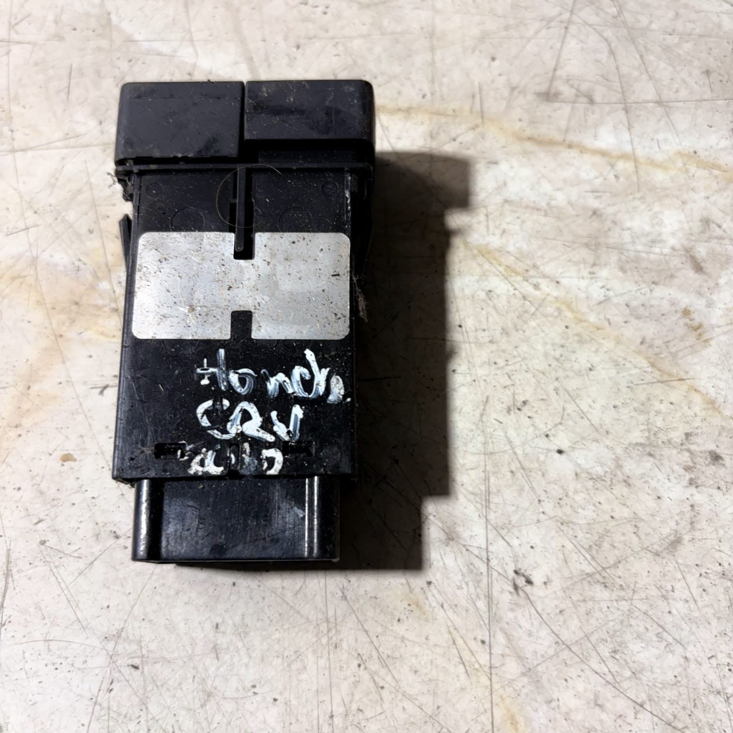 Honda CR-V 2007-2009 VSA OFF Dash Switch Button Traction Control 35300-SMA-003