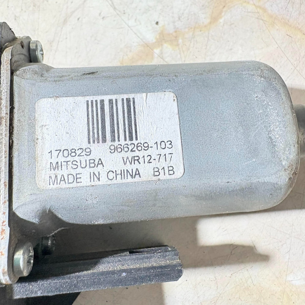 VOLVO V40 2018 MK1 Front Right Door Window Regulator Motor 966269-103