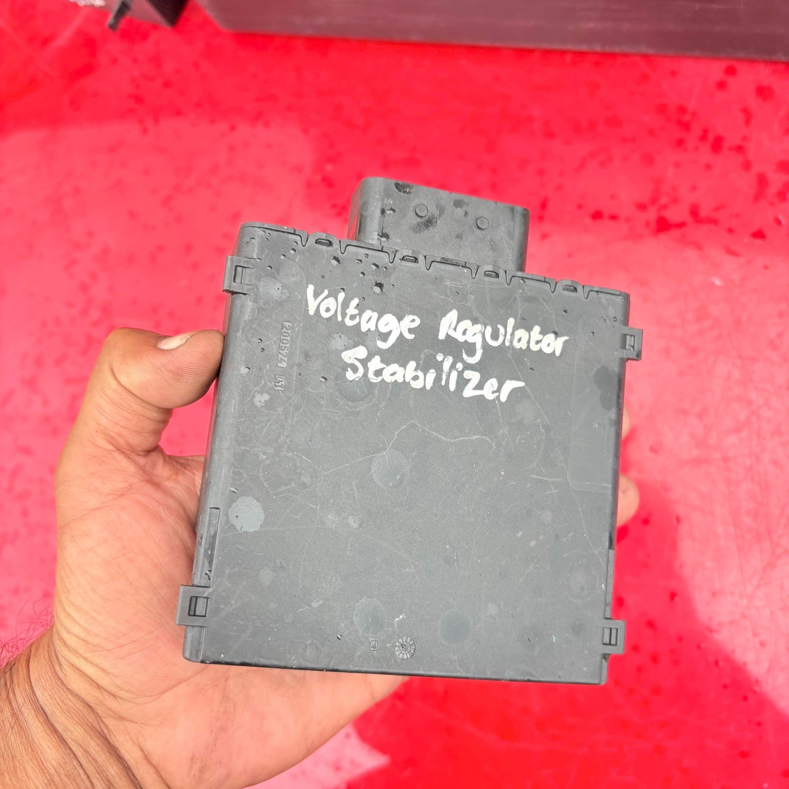 Audi A4 B8 2008-2015 DC/DC Voltage Stabiliser Control Unit 8K0959663