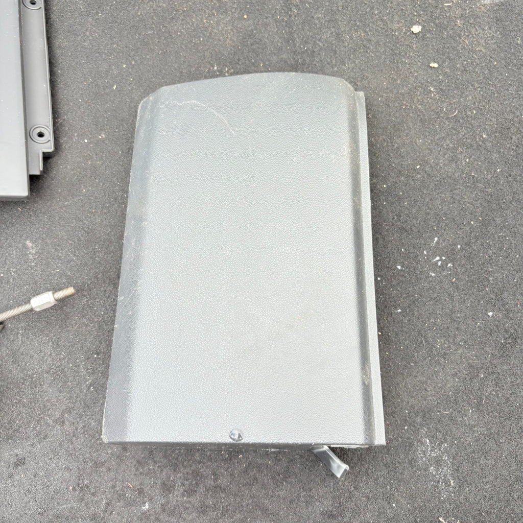 SKODA FABIA 6Y 5J 2000-2015 FRONT RIGHT UNDER SEAT STORAGE COVER GREY 6Y0881098