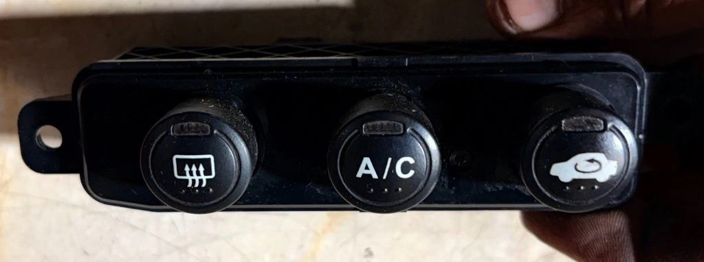 Honda Civic Mk7 2001-2005 1.7 CTDi Dash Switch Panel A/C Recirc Demist