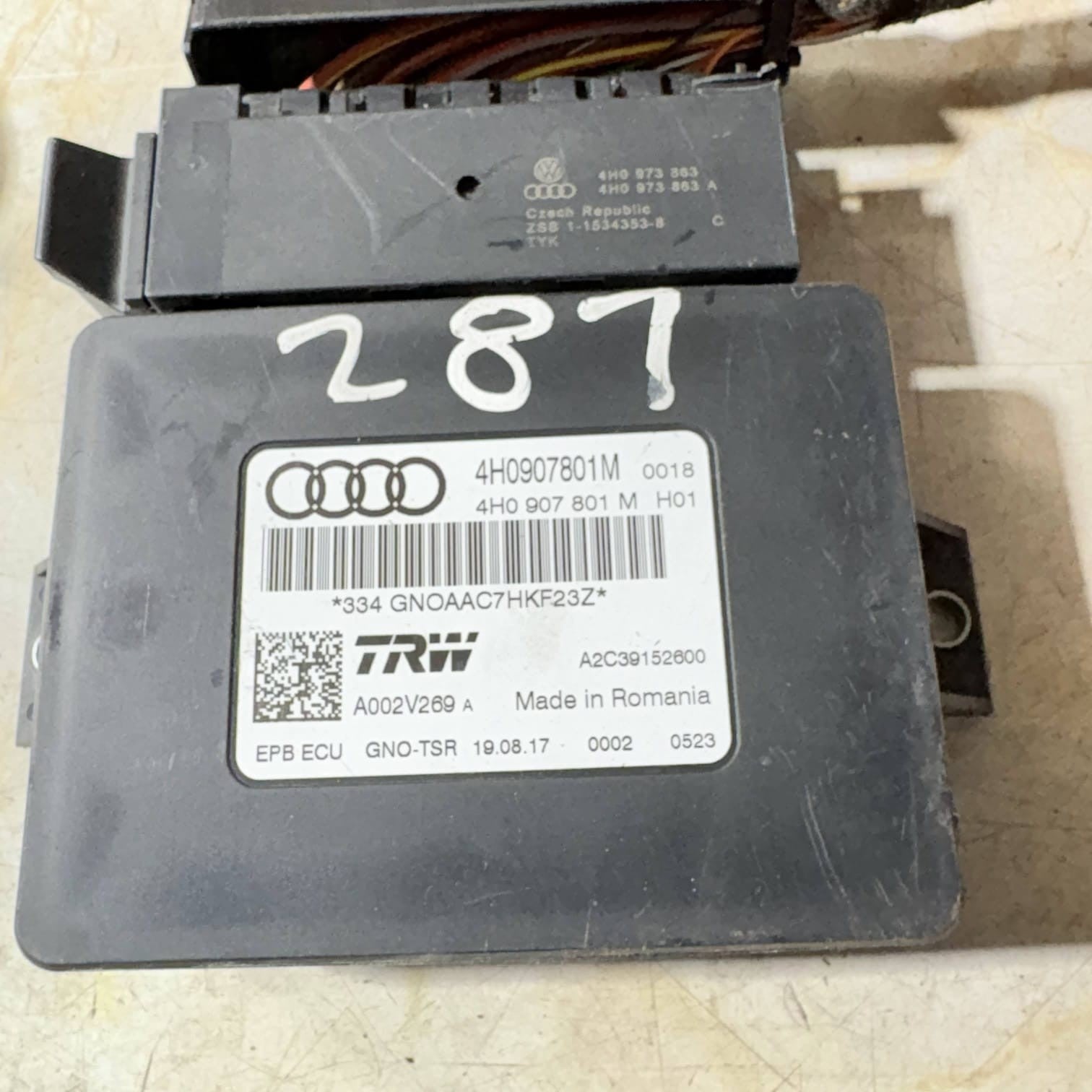 AUDI A6 4G2, C7, 4GC Handbrake Control Unit 4H0907801M 3.0 Diesel 235kw 30744112