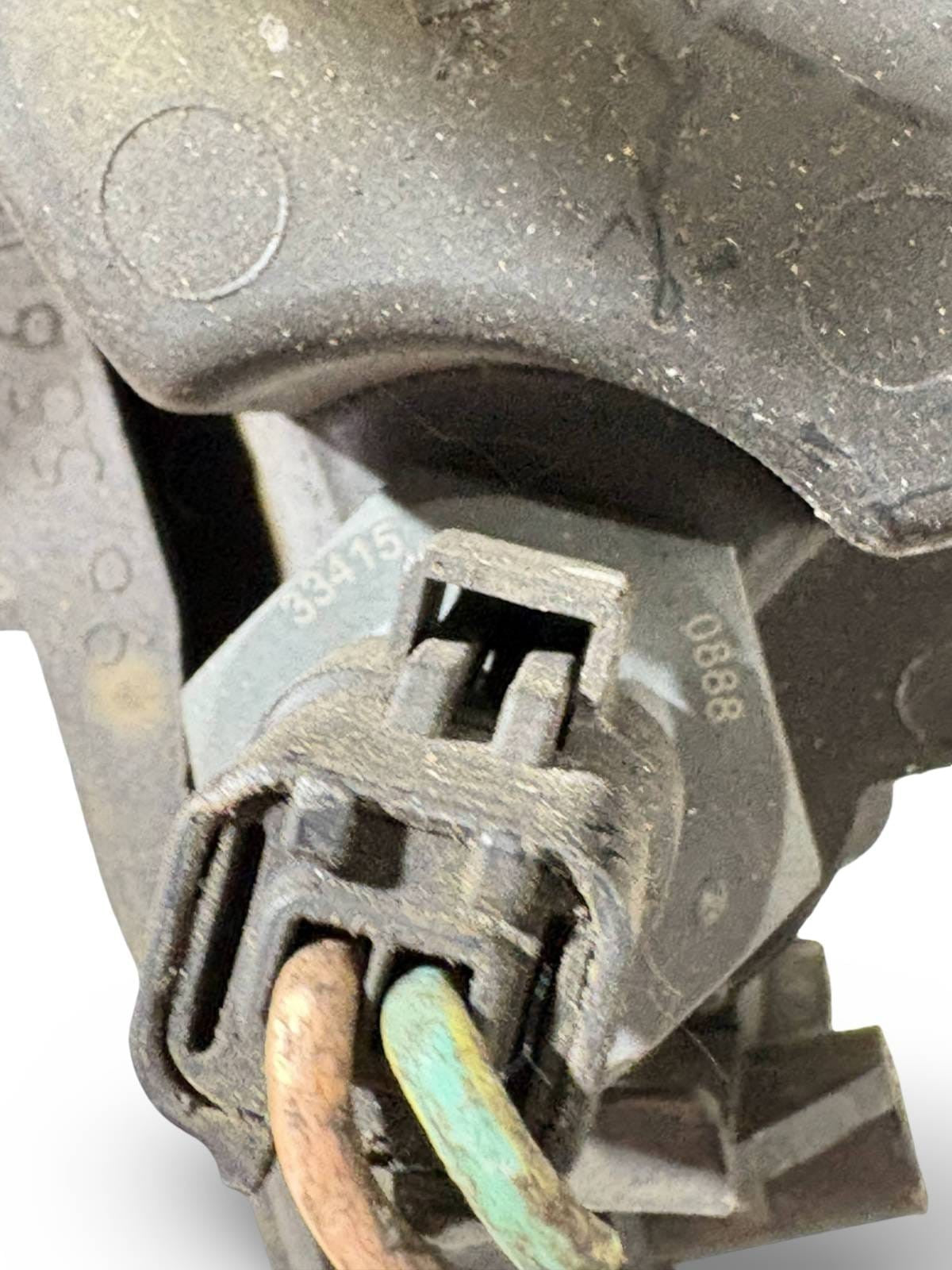 Peugeot Bipper Van Citroen C3 MK2 1.4 HDI Fuel Filter Housing 9655604380