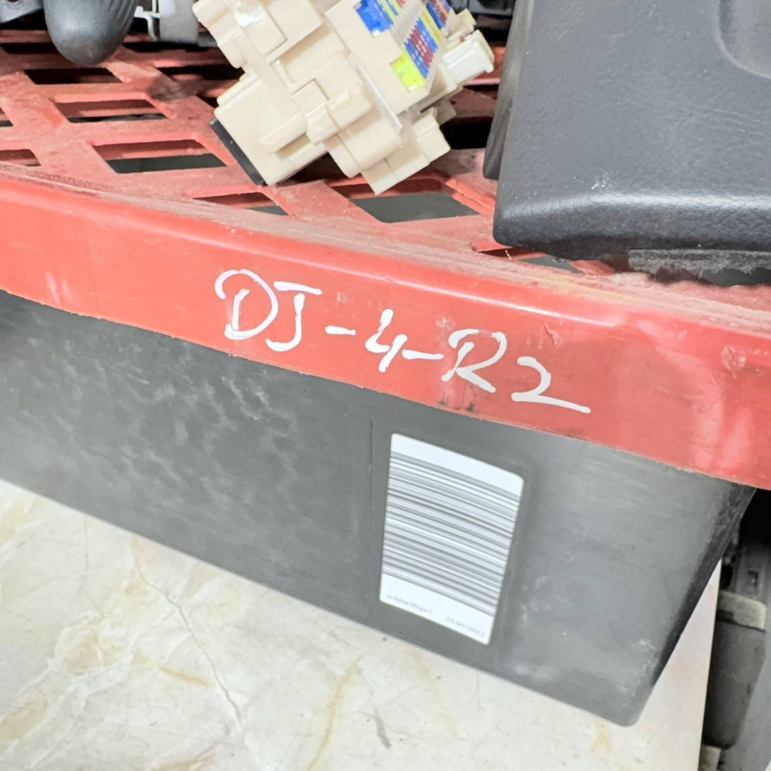 KIA SORENTO MK1 HEATER DASHBOARD AIR VENT PASSENGER SIDE 97480-3E000 2005 ??