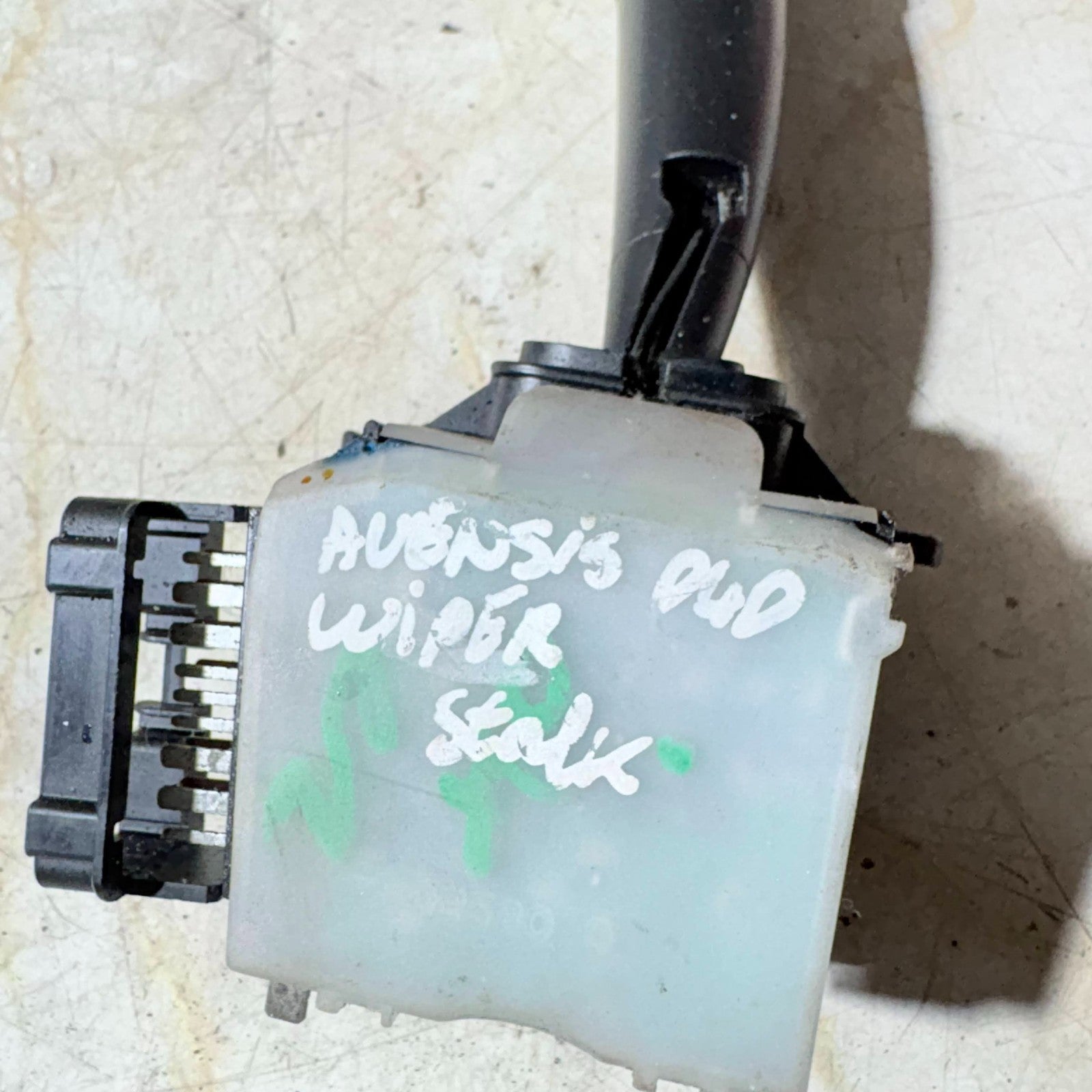 Toyota Avensis T25 2003-2008 5 Door Wiper Stalk Switch 84652-05150
