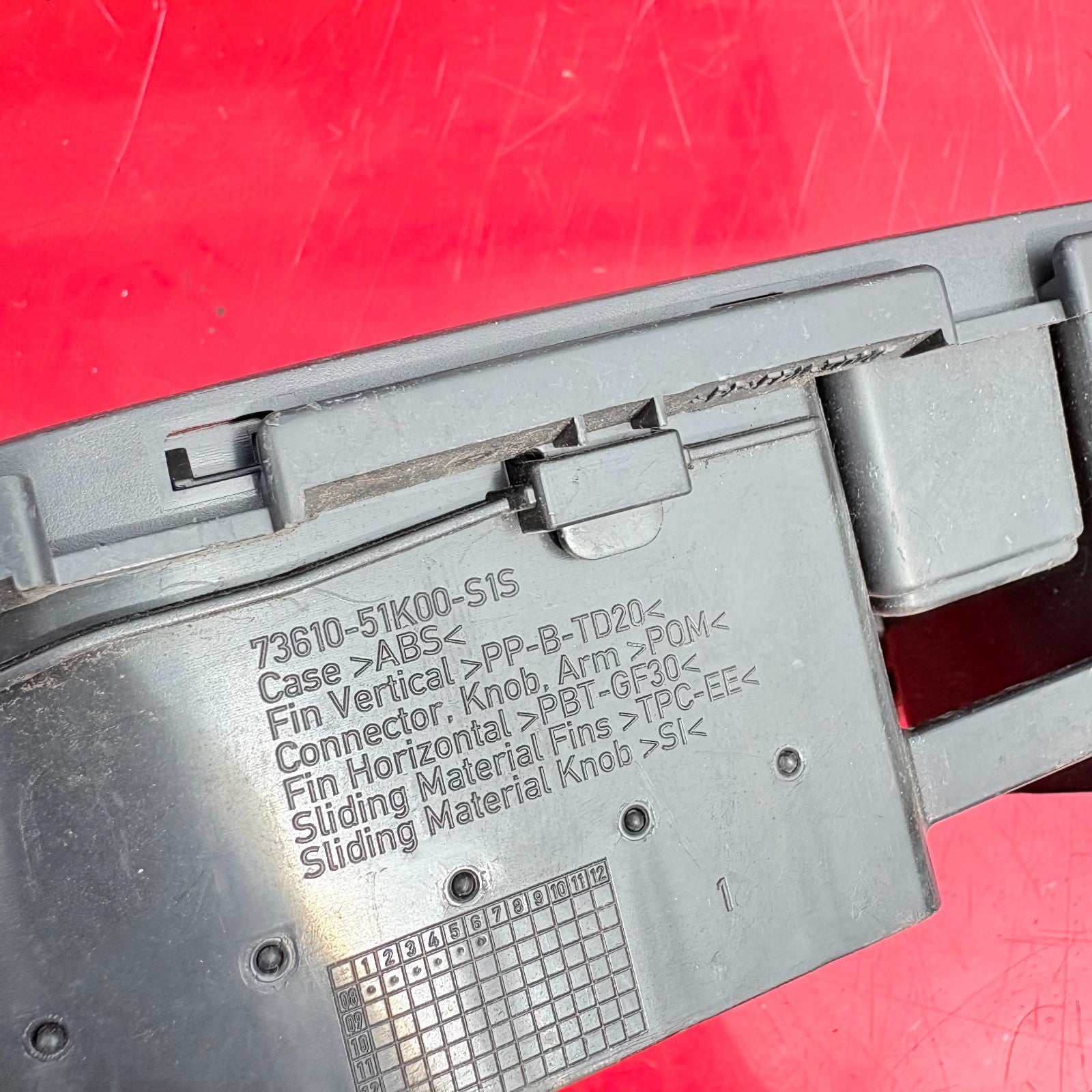 Suzuki Splash 2009 Centre Dashboard Air Vent