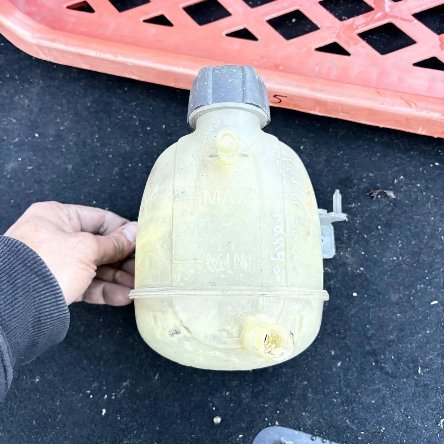 Renault Clio 182 Sport 2006 Coolant Reservoir