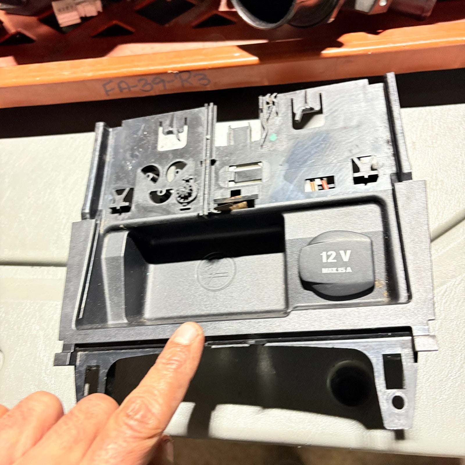Mercedes C-Class W204 Centre Console Ashtray 12V Socket A2046801350 2007-2014