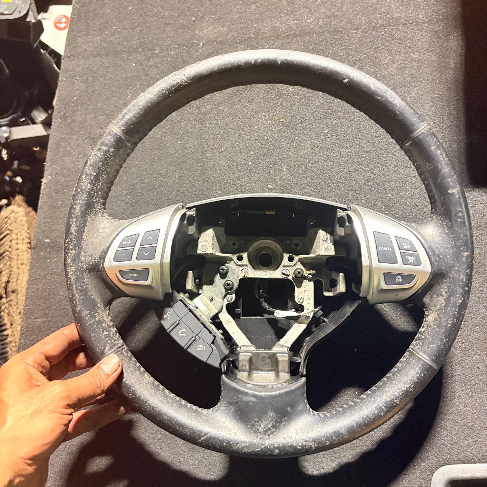Mitsubishi Outlander 2007-2012 Multifunction Steering Wheel