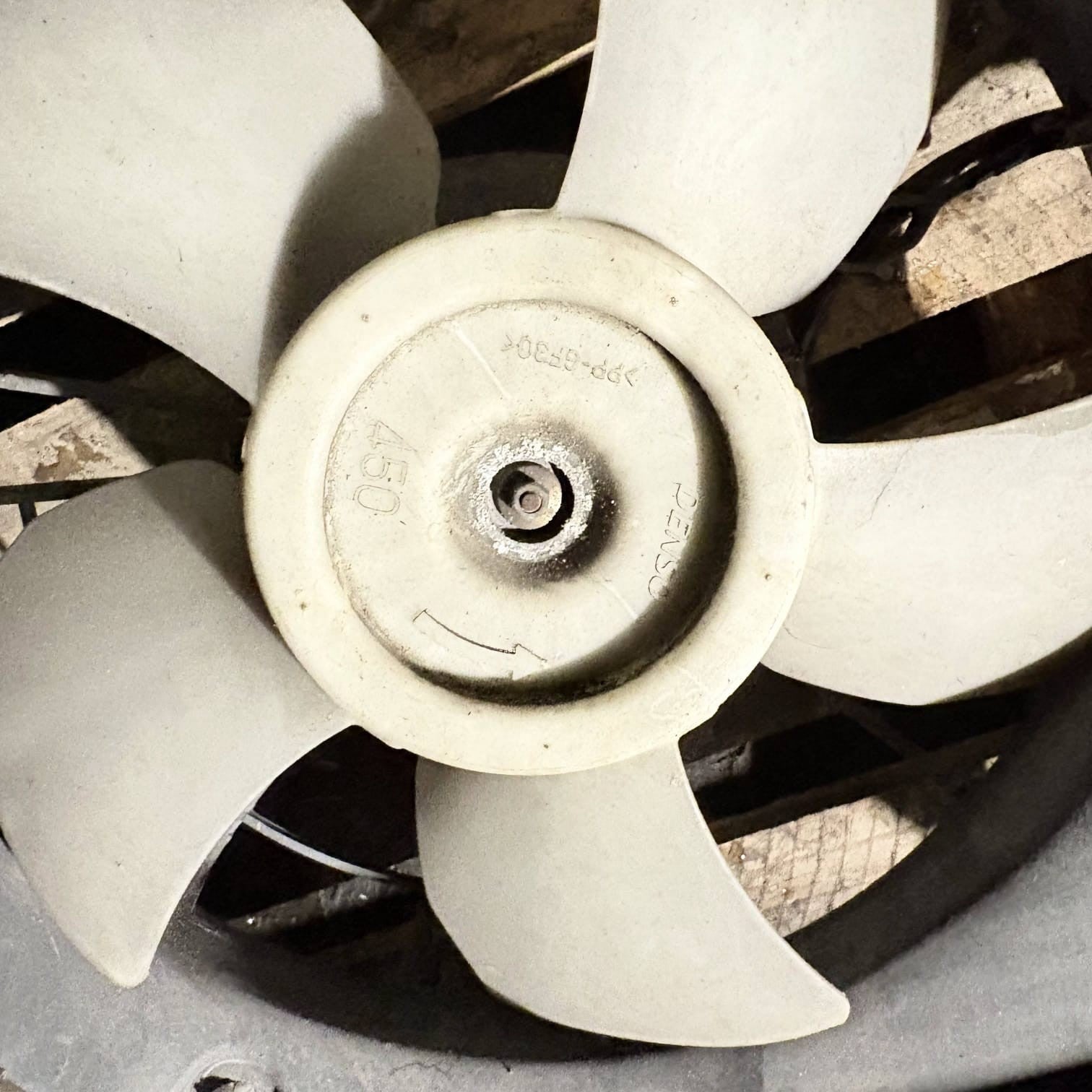 2004 Toyota Avensis 2.2 D4D Radiator Cooling Fans 16363-0G060