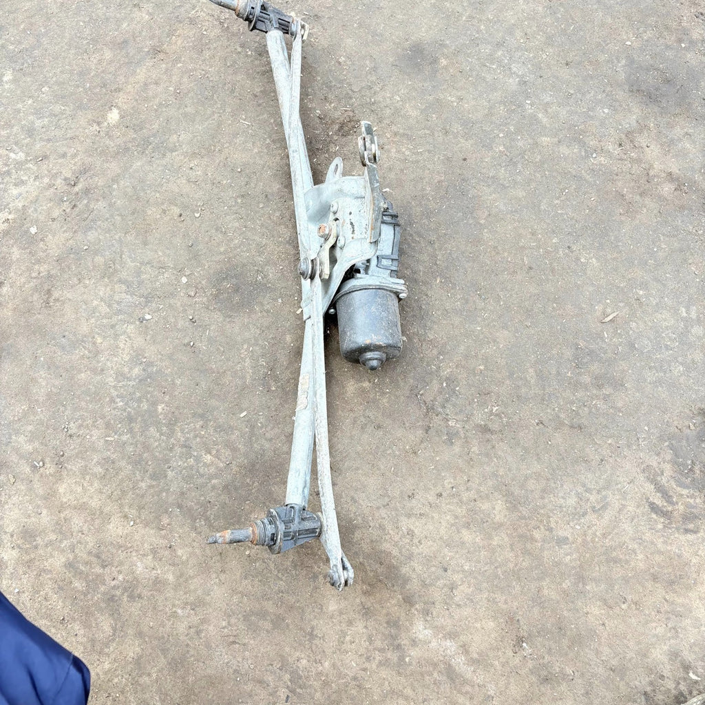 54115517 Front Windscreen Wiper Motor for RENAULT KANGOO 1997-2003