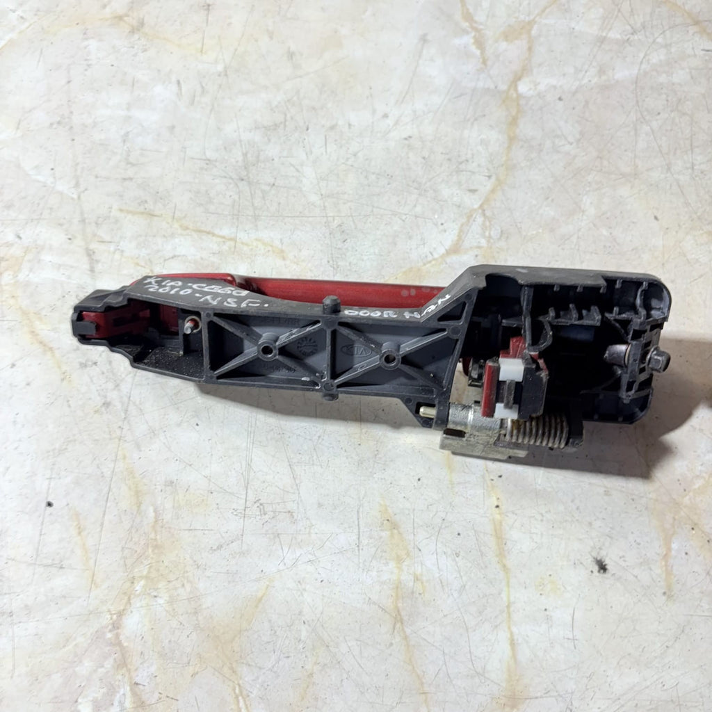 Kia Ceed 2010 Front Passenger Door Handle Exterior Red NSF 176379104587