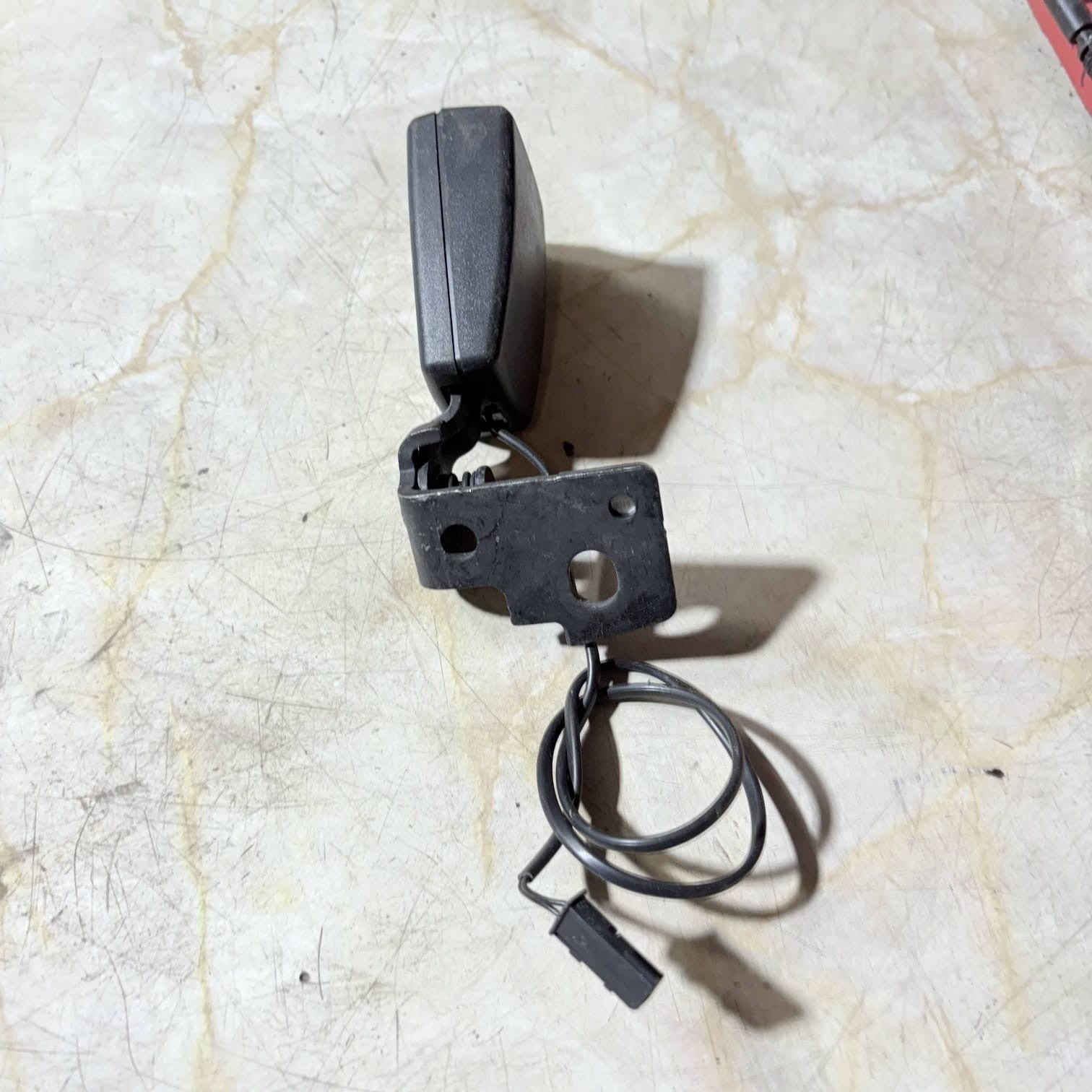 VAUXHALL ASTRA MK6 SEAT BELT BUCKLE REAR NSR 401266978 2019